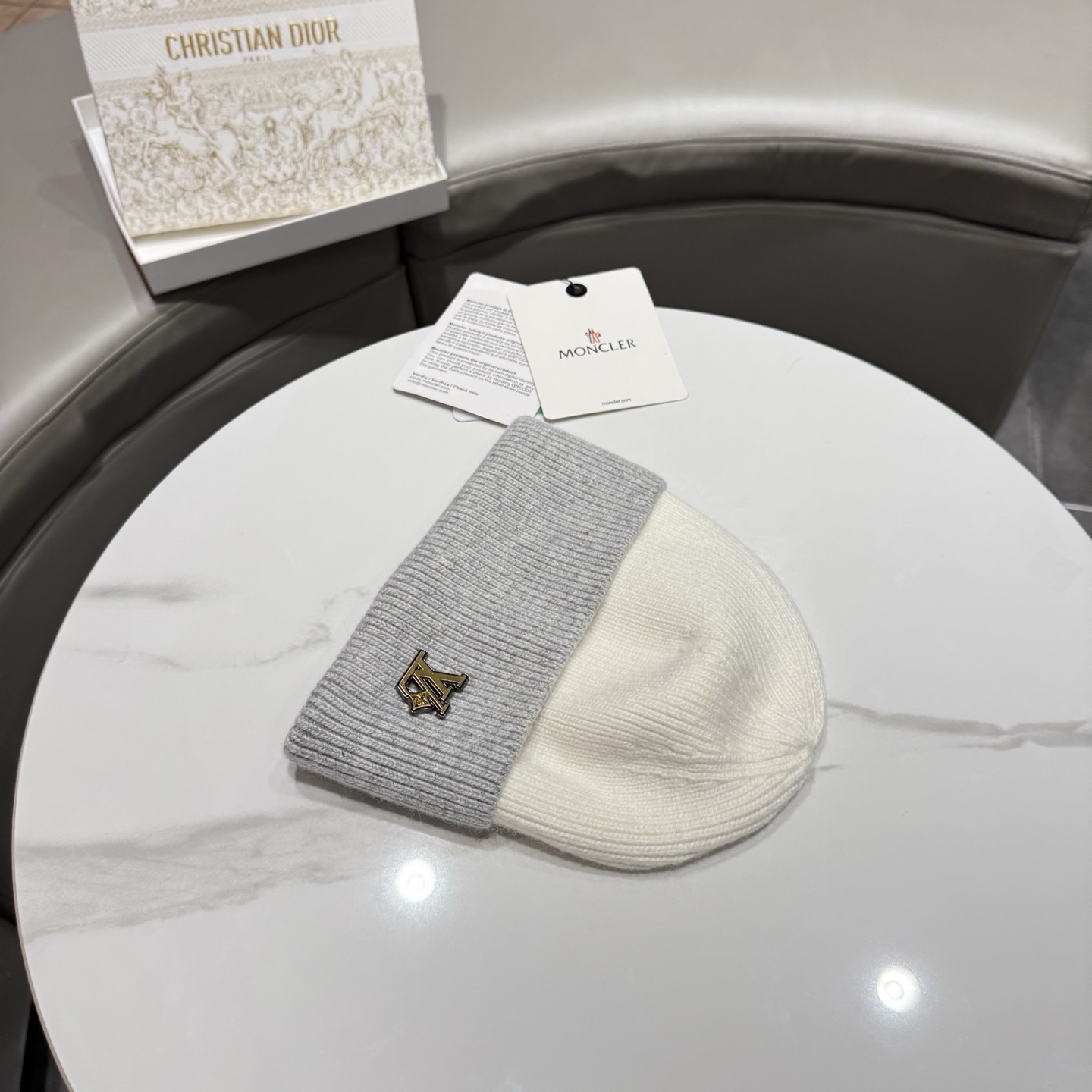 路易威登棒球帽 LouisVuitton😍新款LV毛线帽，重工打造♥️高端大气，百搭款🤗男女