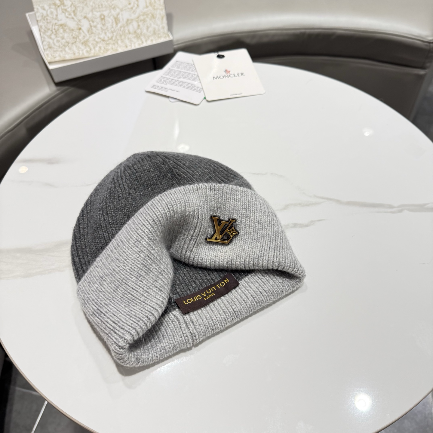 路易威登棒球帽 LouisVuitton😍新款LV毛线帽，重工打造♥️高端大气，百搭款🤗男女