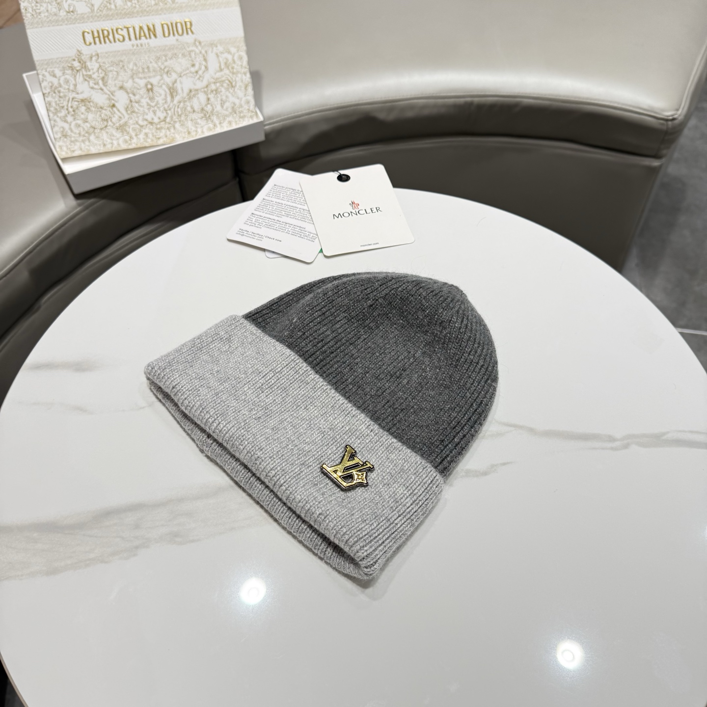 路易威登棒球帽 LouisVuitton😍新款LV毛线帽，重工打造♥️高端大气，百搭款🤗男女