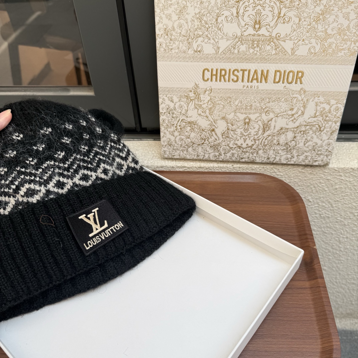 路易威登LOUIS VUITTON🎩官方热卖爆款，羊毛针织毛线帽，时尚好品质高端大气，超柔软！超火爆💖质感很赞，出街超好