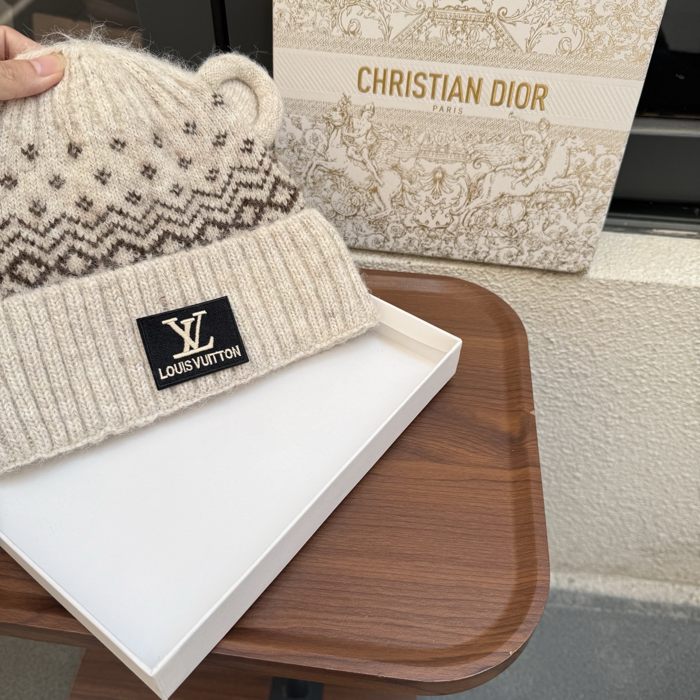 路易威登LOUIS VUITTON🎩官方热卖爆款，羊毛针织毛线帽，时尚好品质高端大气，超柔软！超火爆💖质感很赞，出街超好