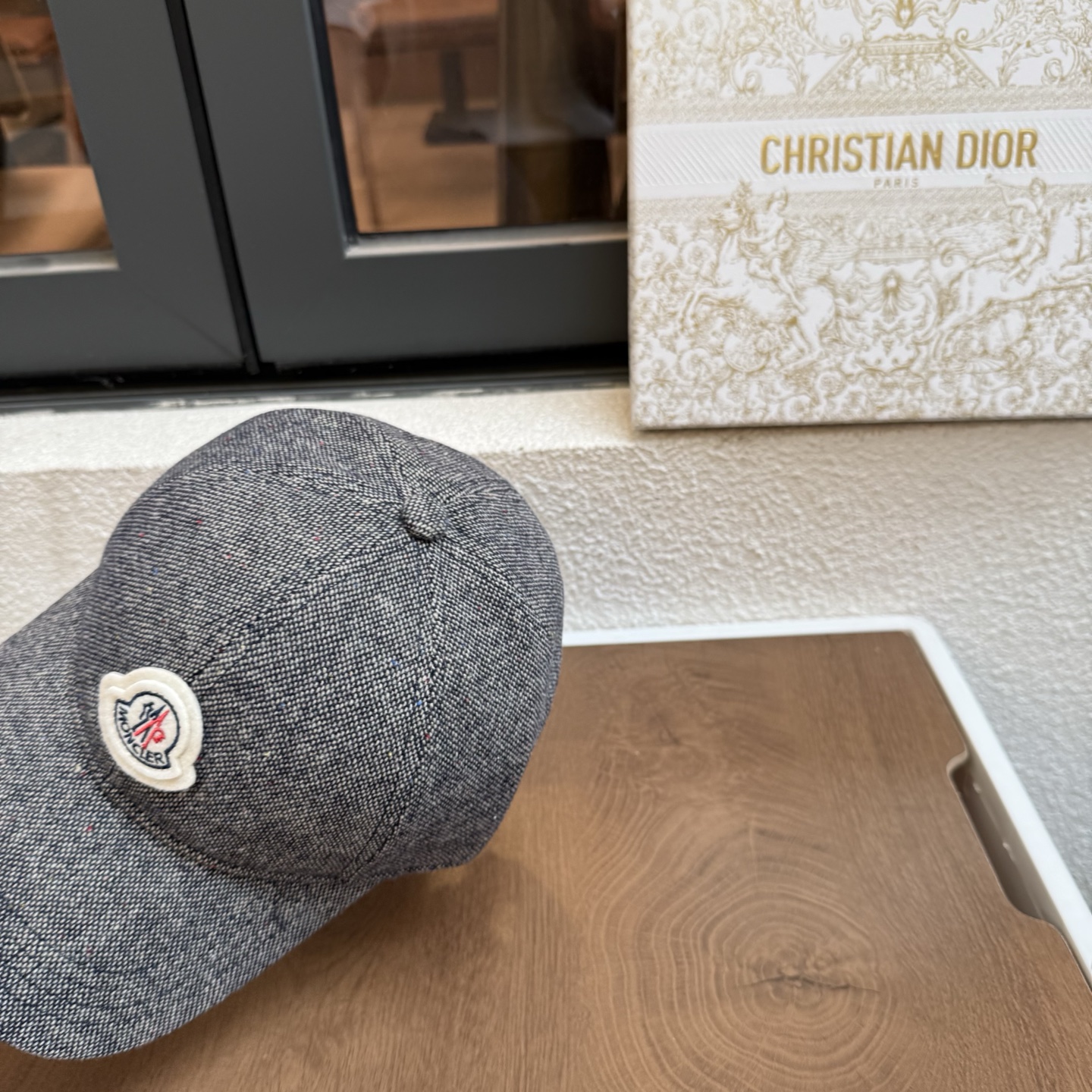 蒙口MONCLER秋冬新款棒球帽，时尚炸街单品，风格很OK，网红.时尚博主的最爱！高品质舒适透气，凹造型很好看