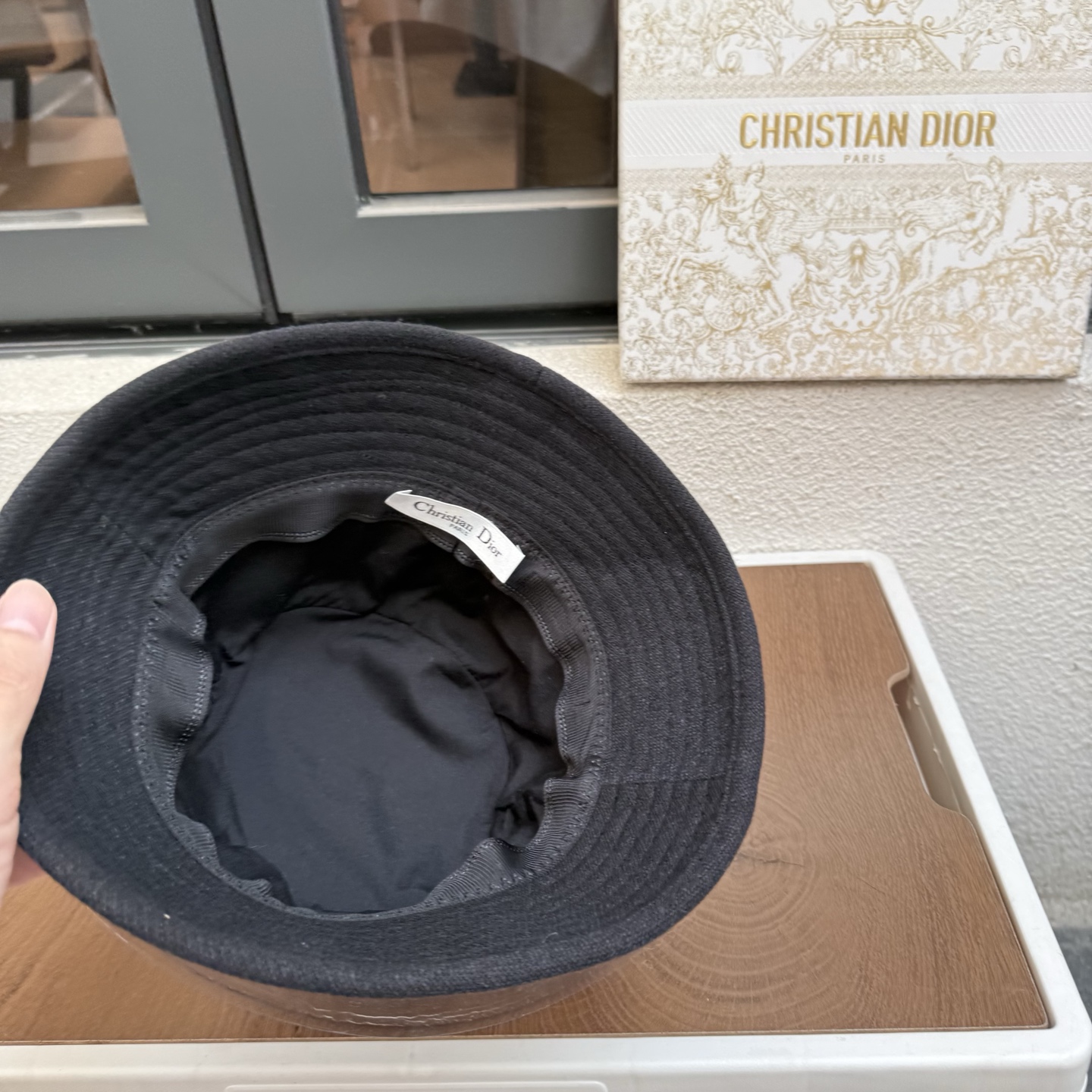 doir迪奥新款羊毛渔夫帽，头围57cm