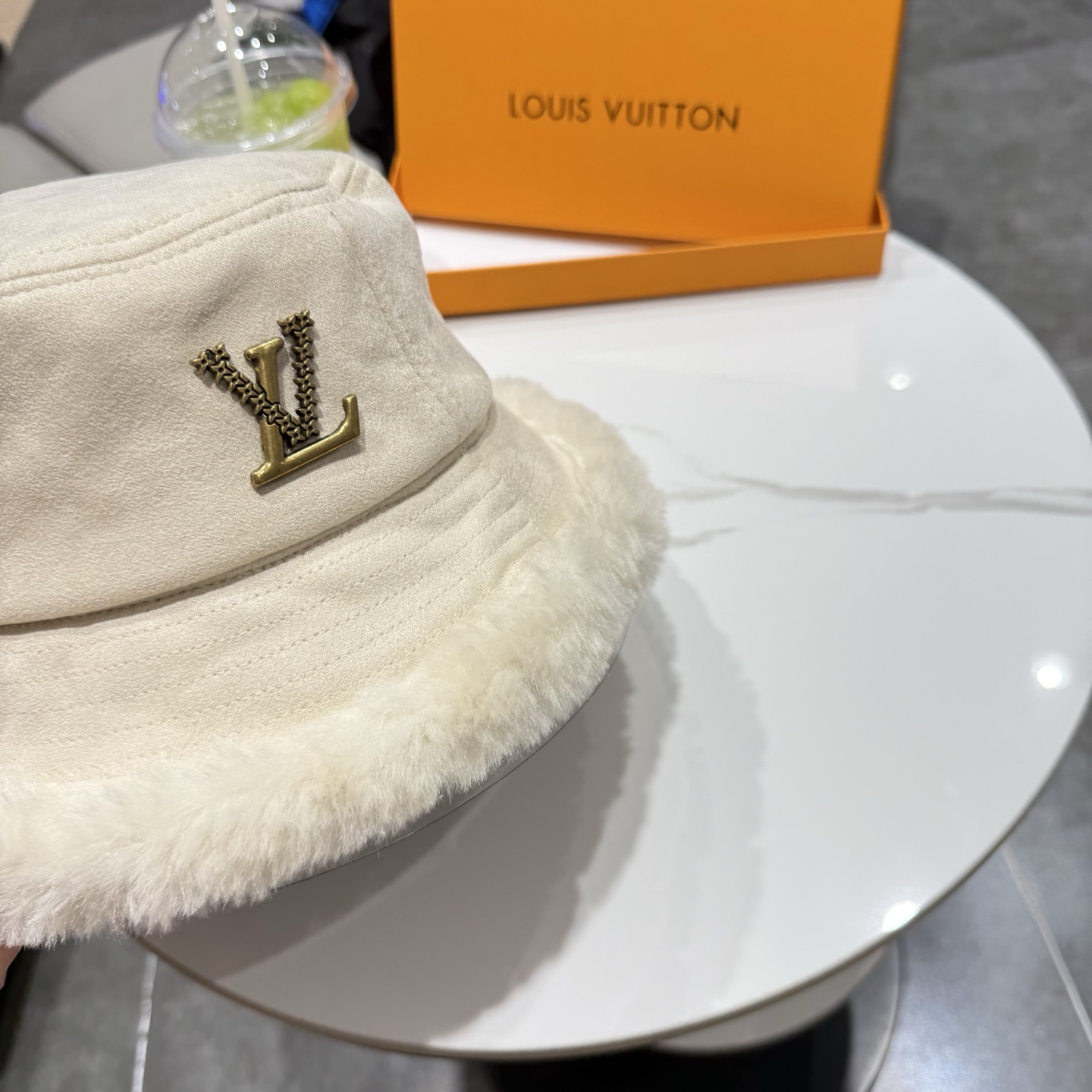 【LV路易威登】2026新款秋冬渔夫帽 复古文艺的一款～新品上架
