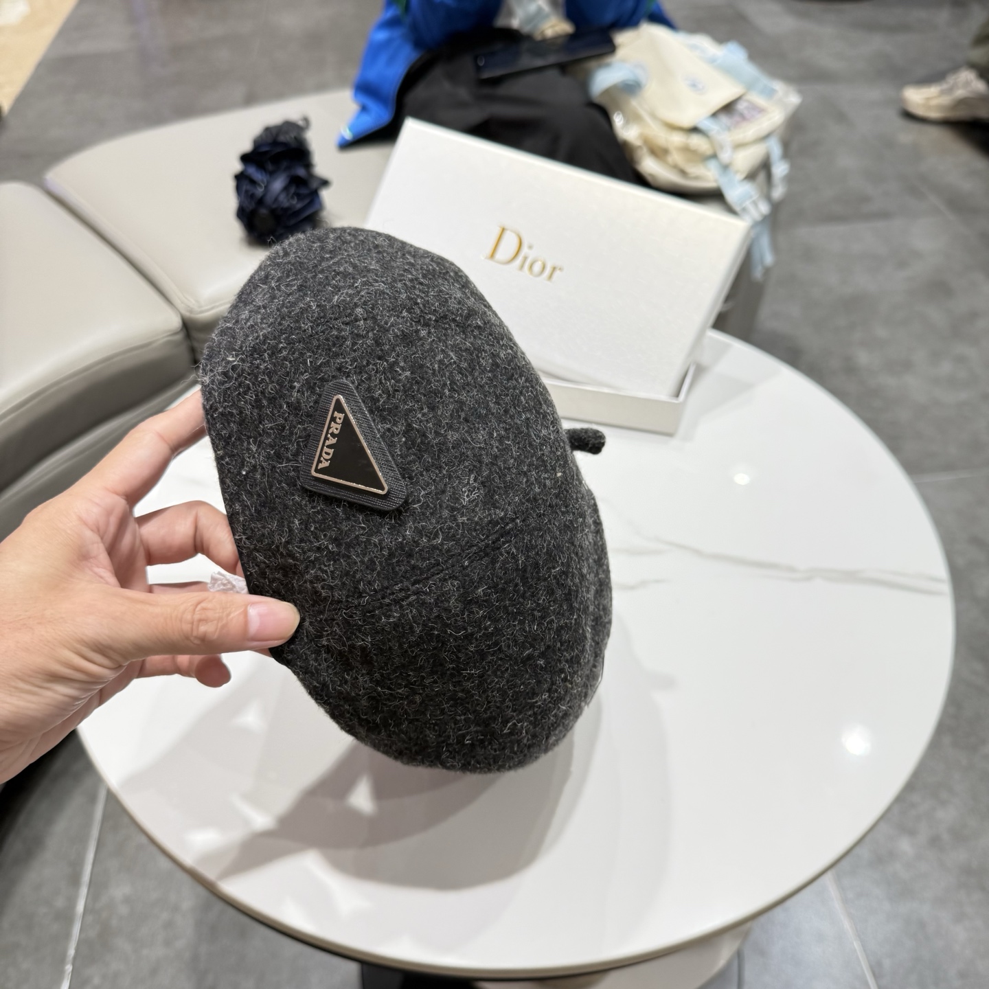 普拉达新款羊毛贝雷帽 头围57cm