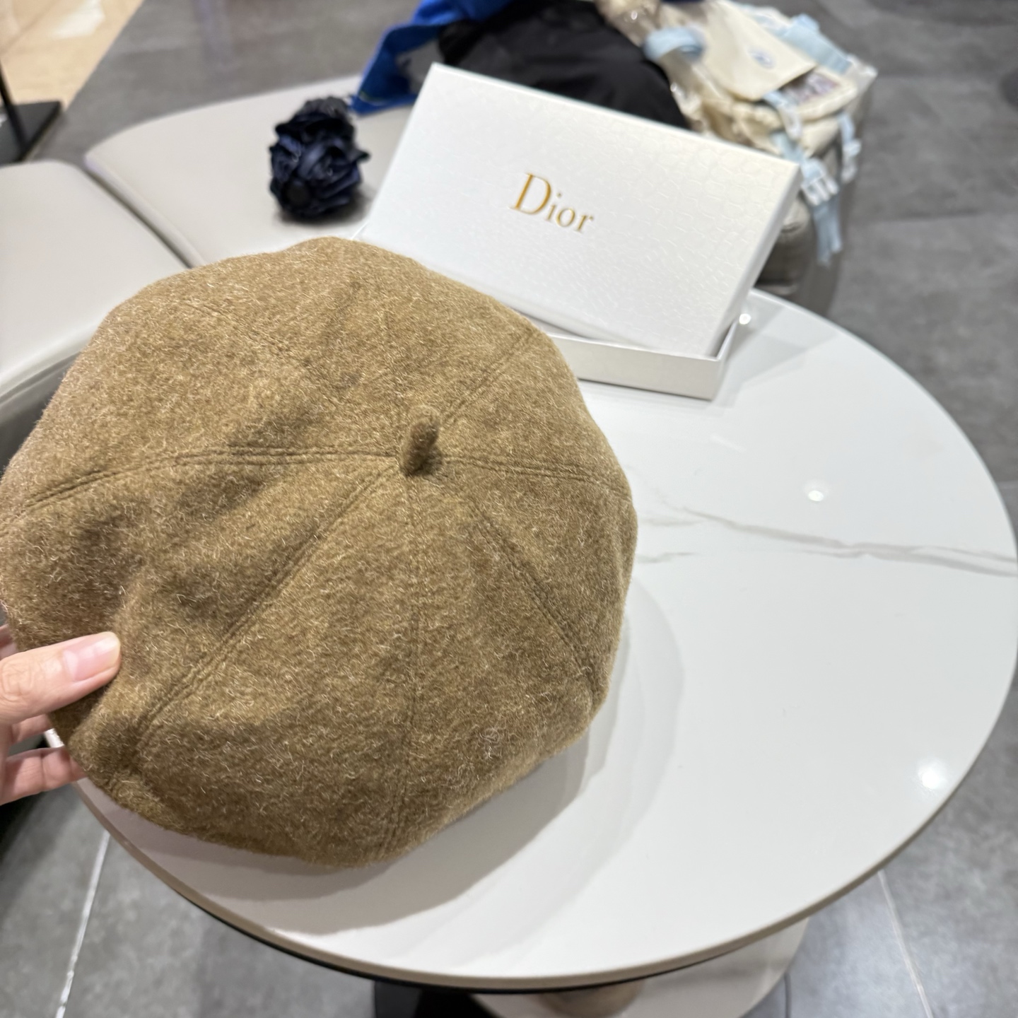 普拉达新款羊毛贝雷帽 头围57cm
