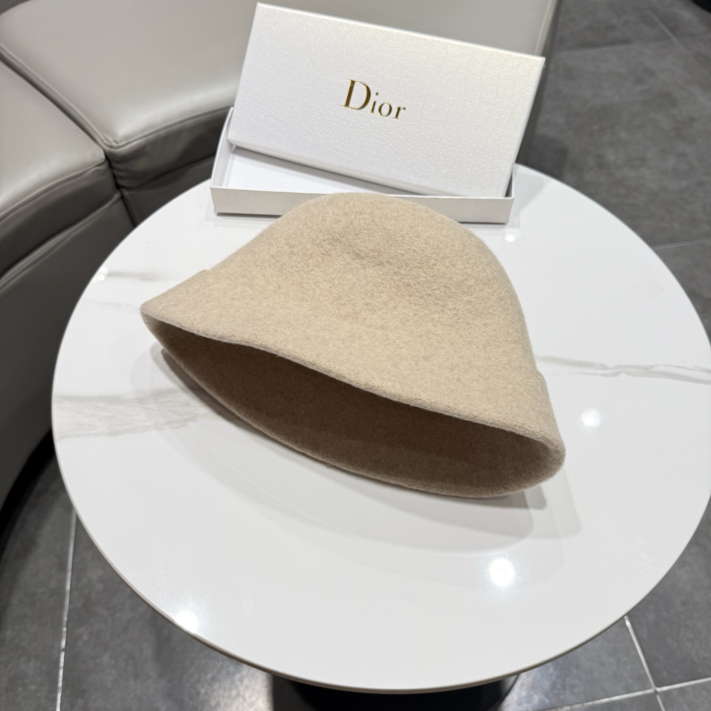 DIOR迪奥品质澳洲羊毛高级感礼帽女秋冬法式优雅气质名媛风渔夫帽