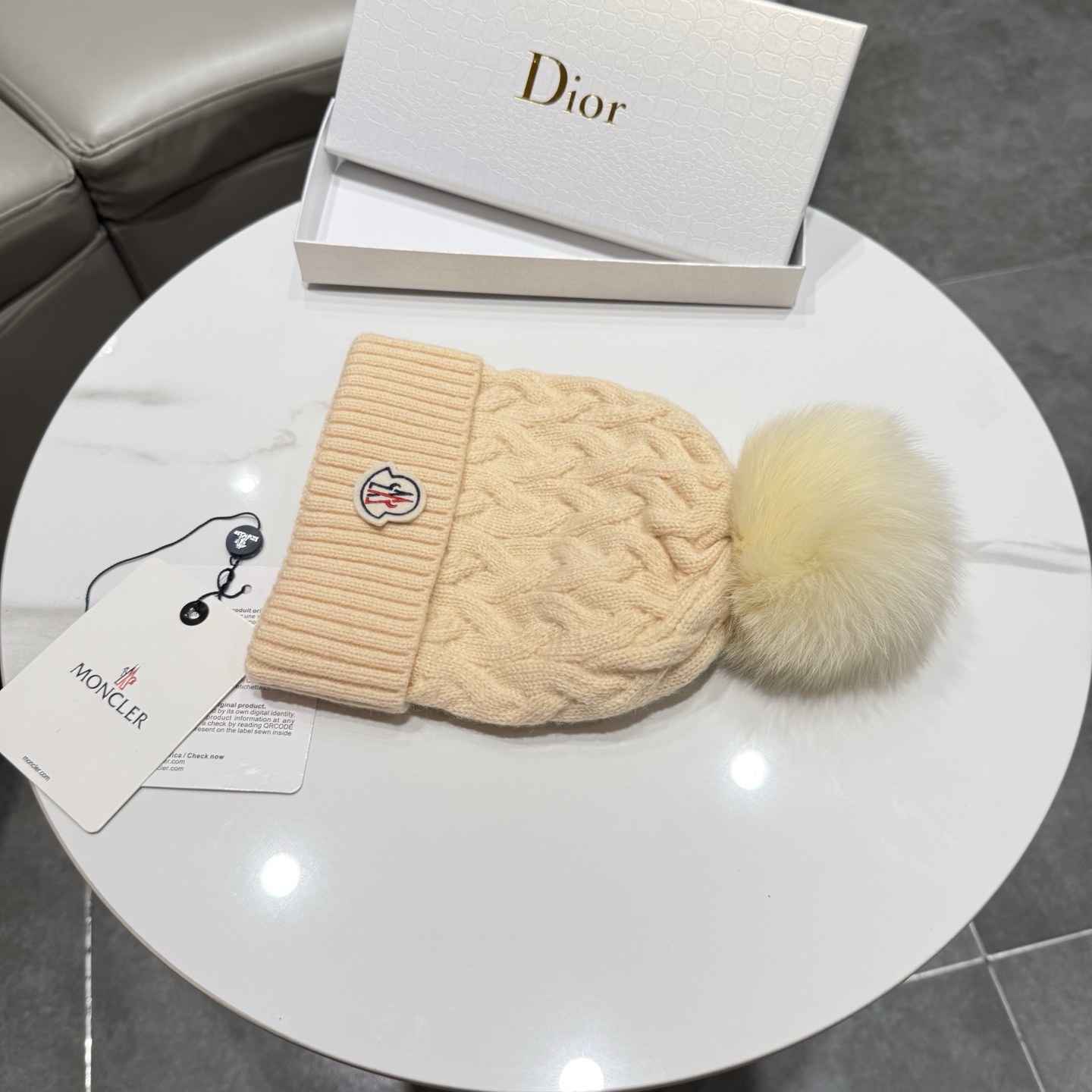 moncler韩版ins秋冬季真狐狸毛球毛线帽子女百搭时尚亲子针织帽潮