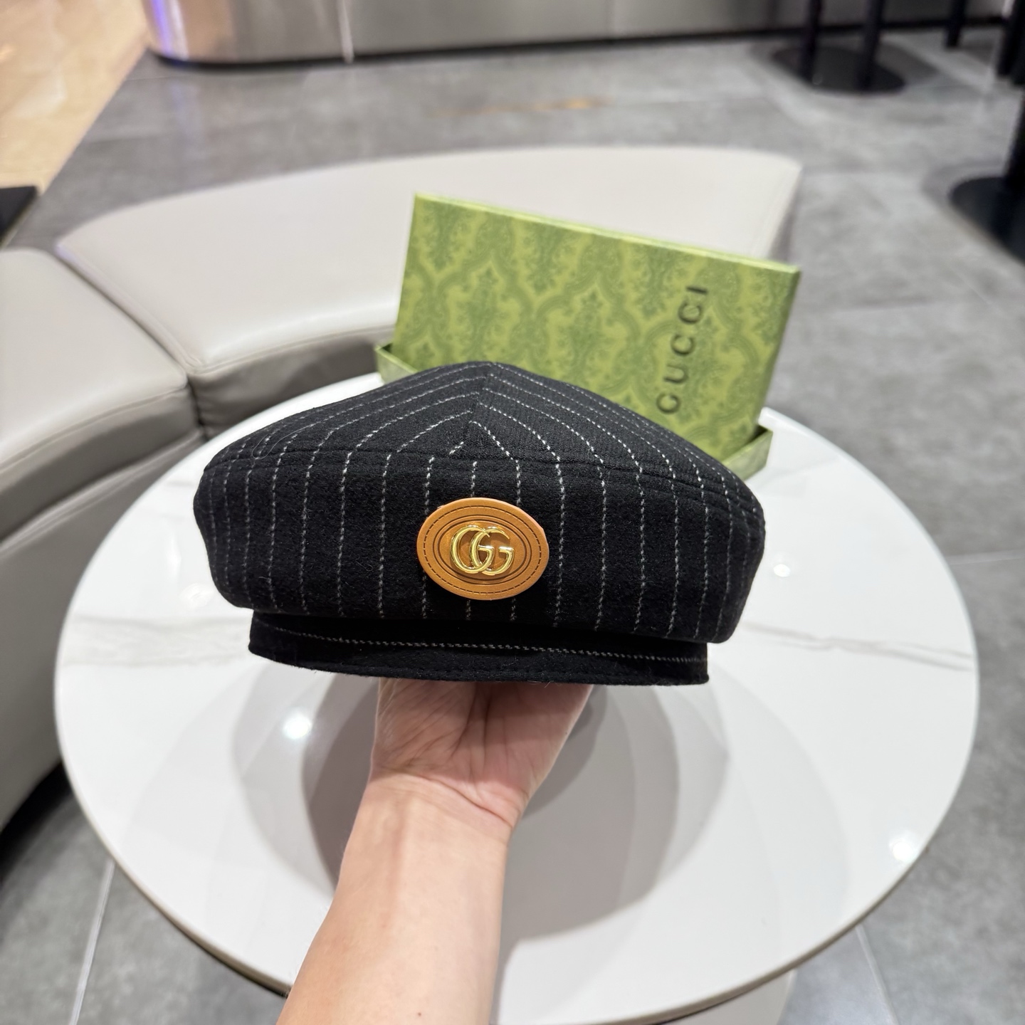 GUCCI古奇新款秋冬条纹羊毛鸭舌帽时尚百搭保暖防风英伦复古画家帽老钱风 httP: