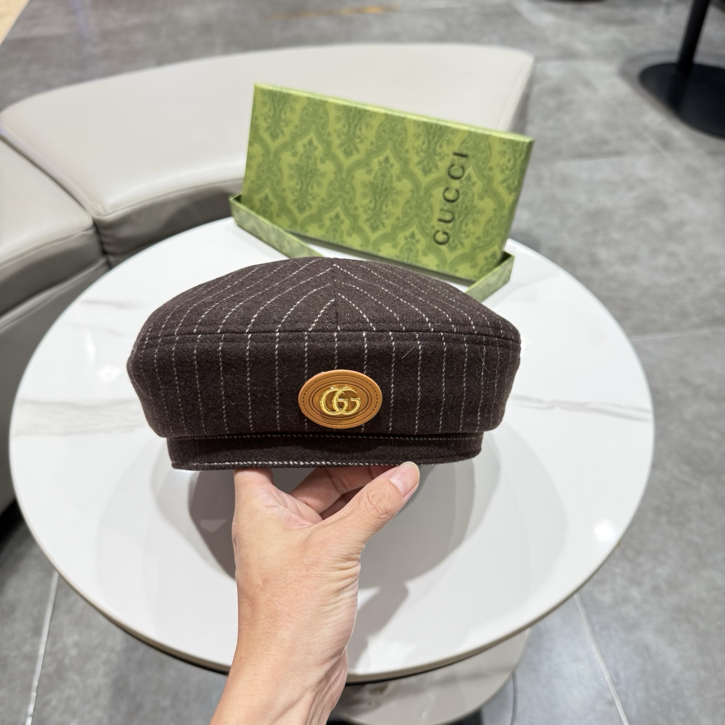 GUCCI古奇新款秋冬条纹羊毛鸭舌帽时尚百搭保暖防风英伦复古画家帽老钱风 httP: