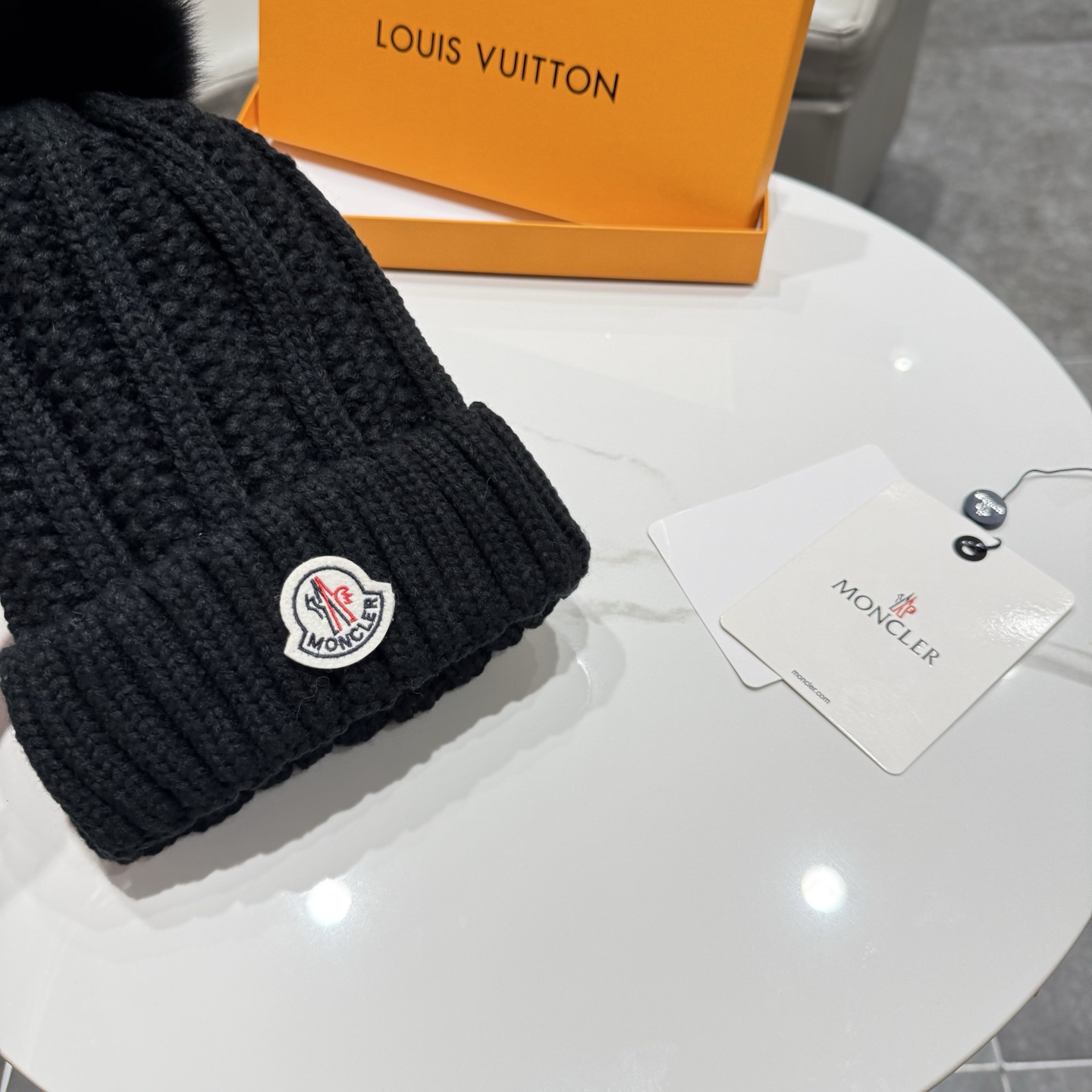 【MONCLER蒙口】2026秋冬新款大牌毛球毛线帽# 非常有质感的一款～闭眼入