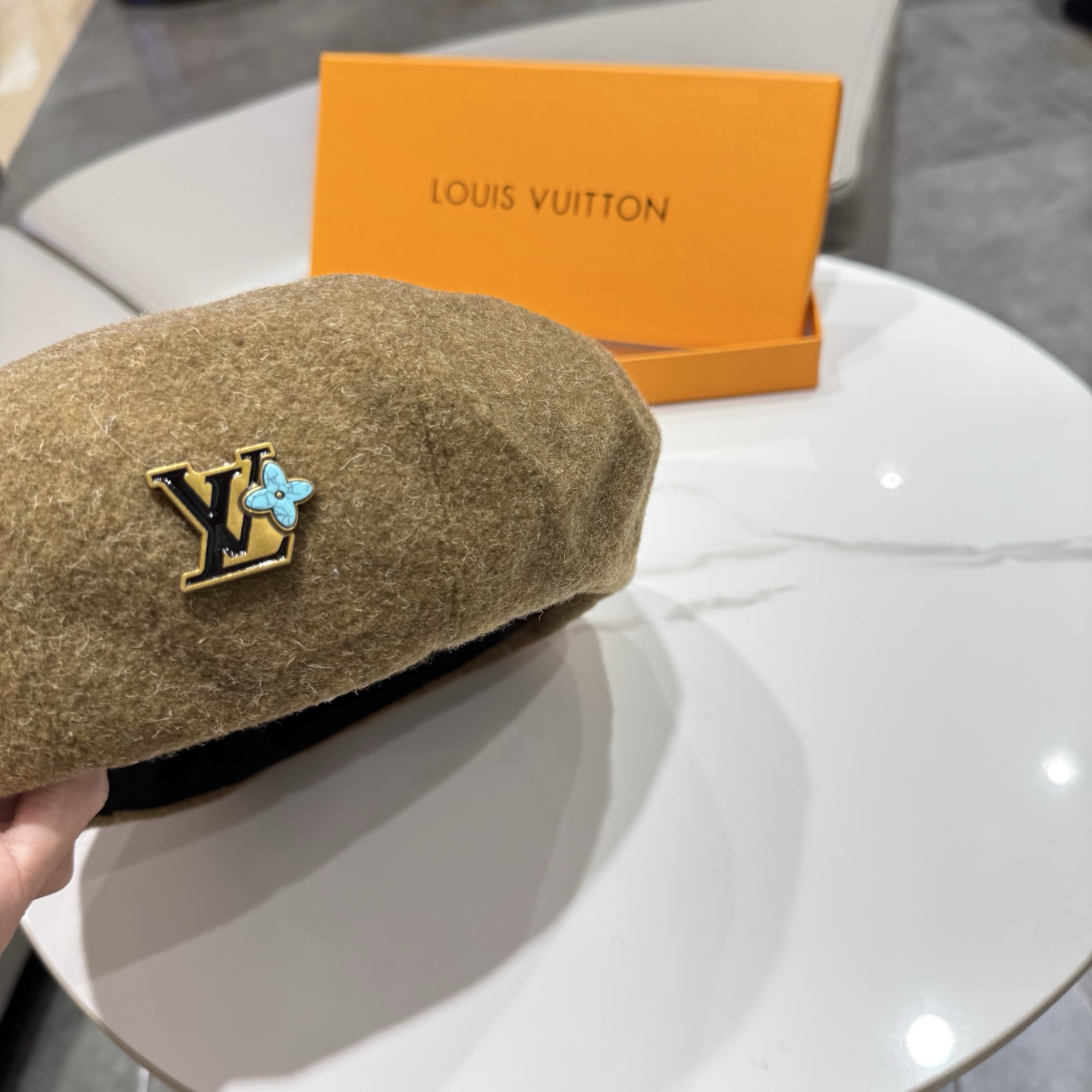 路易威登lv2026新款贝雷帽女秋冬显脸小南瓜帽秋冬百搭