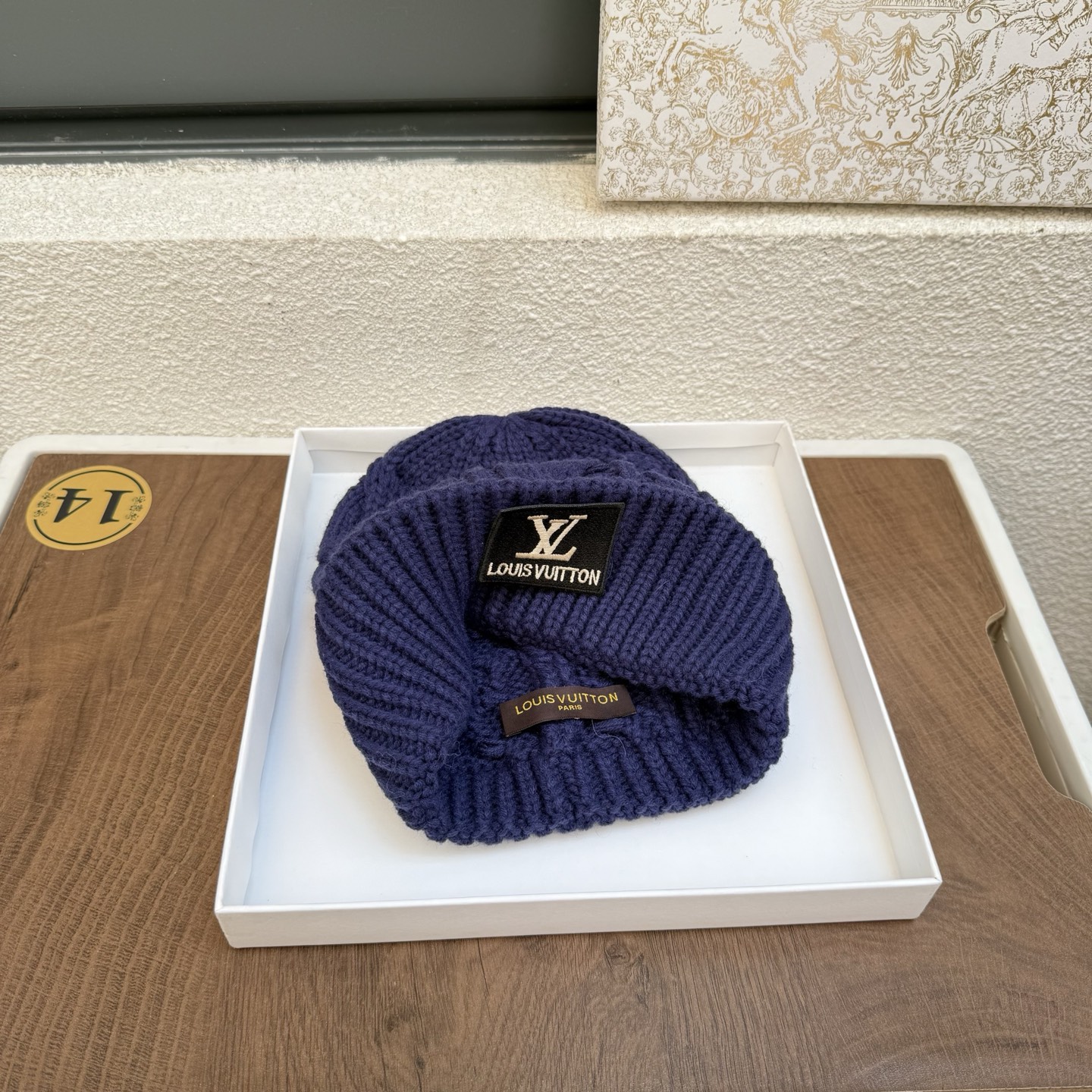 LV👒 秋冬新款针织毛线帽，超火爆💖质感一流，出街超好搭配！减龄神器
