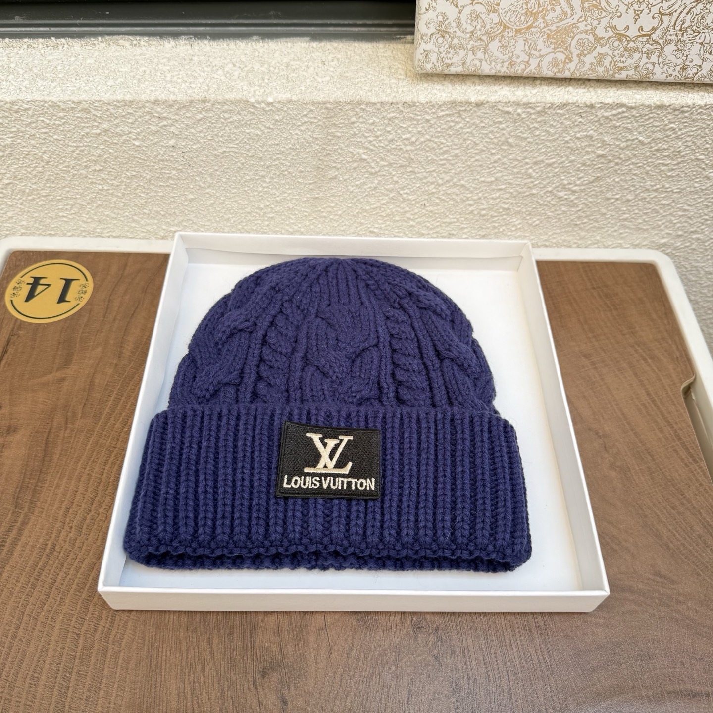 LV👒 秋冬新款针织毛线帽，超火爆💖质感一流，出街超好搭配！减龄神器
