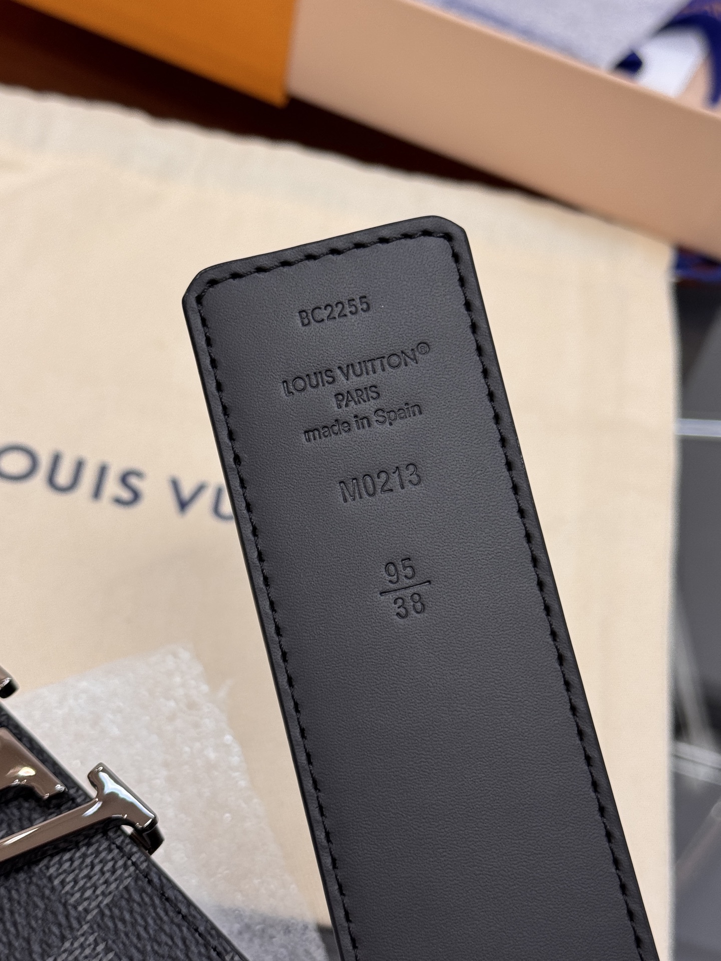 Louis Vuitton M0213，L4.0V $$普通版高端版等等
