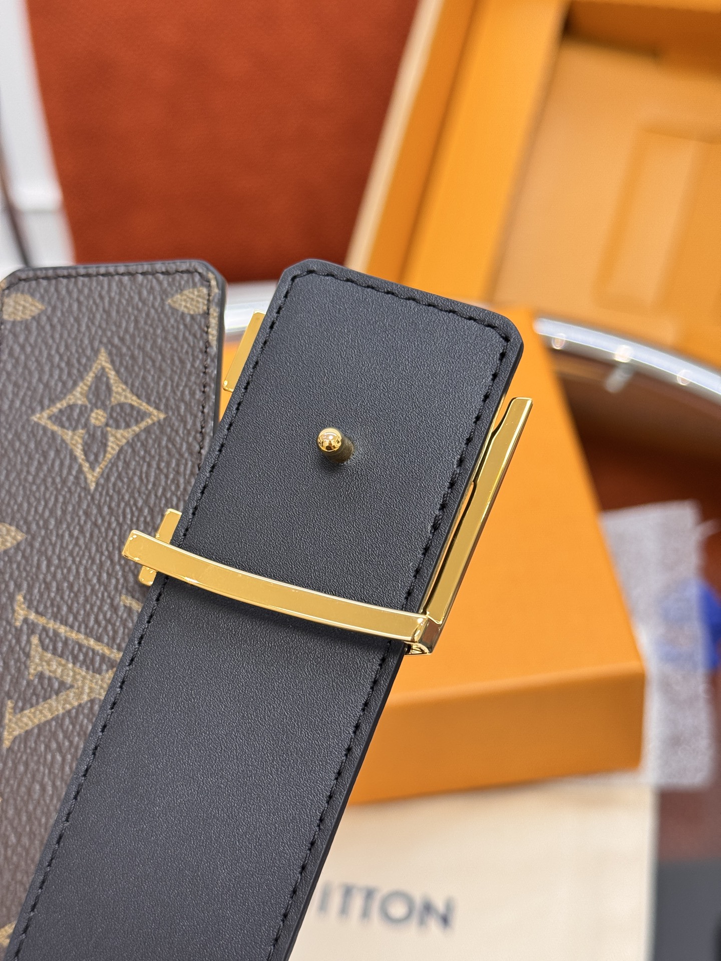 Louis Vuitton M0566，L4.0V $$普通版高端版等等