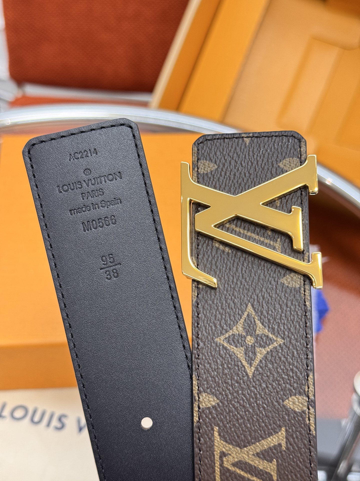 Louis Vuitton M0566，L4.0V $$普通版高端版等等