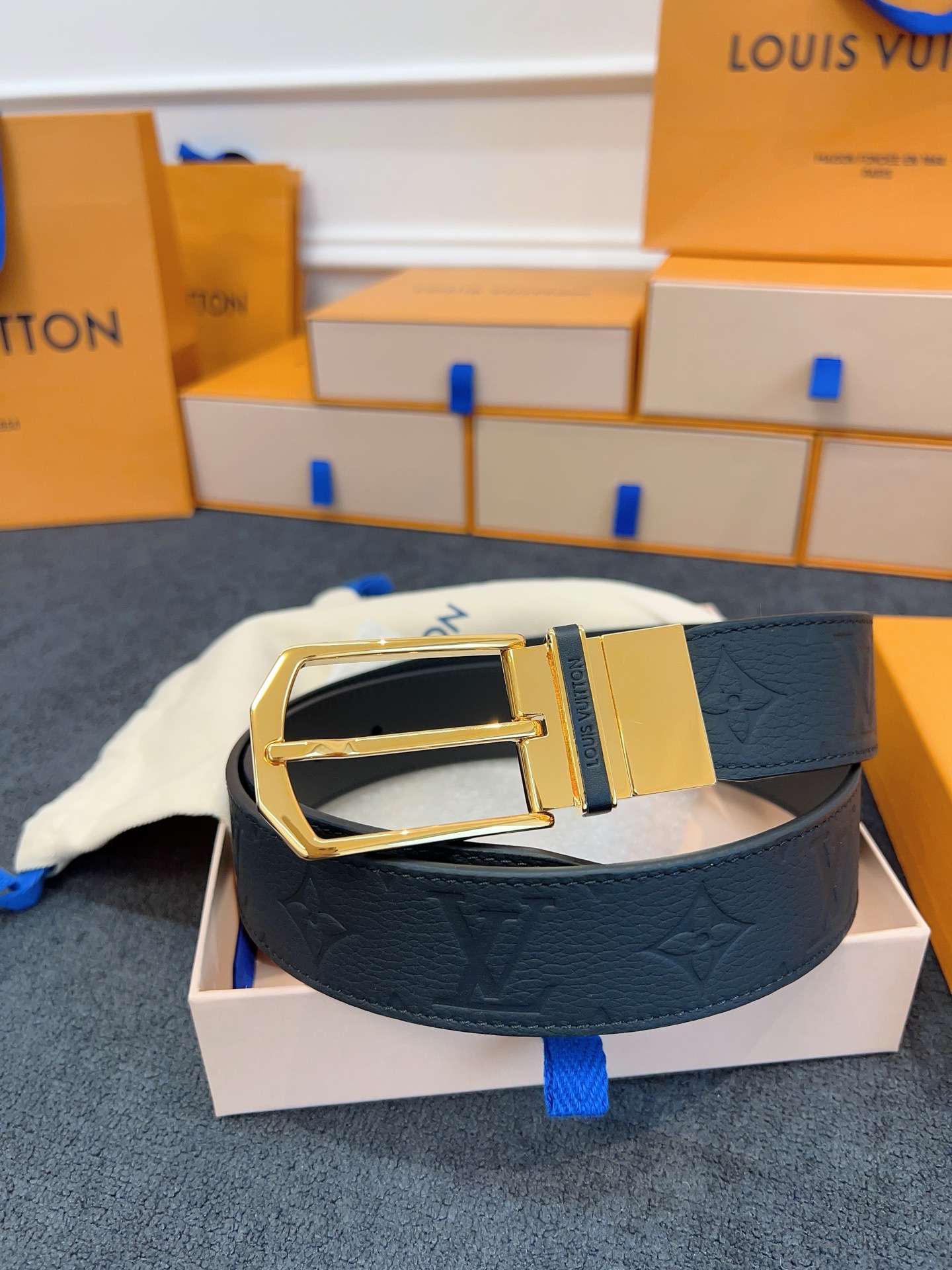 High-End LV Men’s Waist Belt in Original Leather with Monogram Pattern - 图片 7
