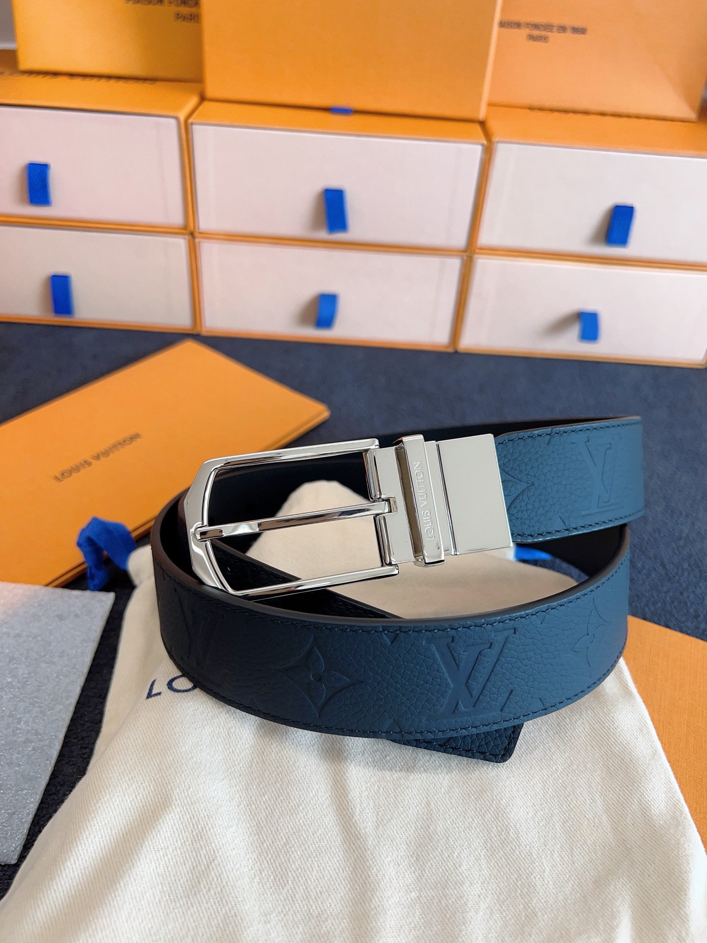 High-Quality LV Men’s Waist Belt with Monogram Pattern and Morten Style - 图片 6