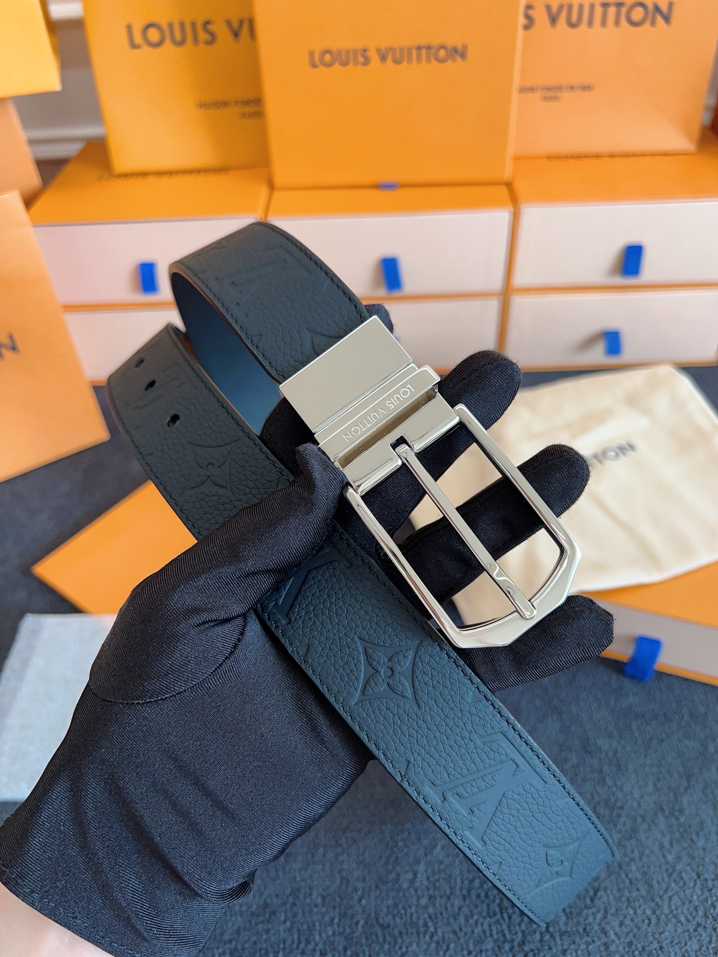 High-Quality LV Men’s Waist Belt with Monogram Pattern and Morten Style - 图片 8