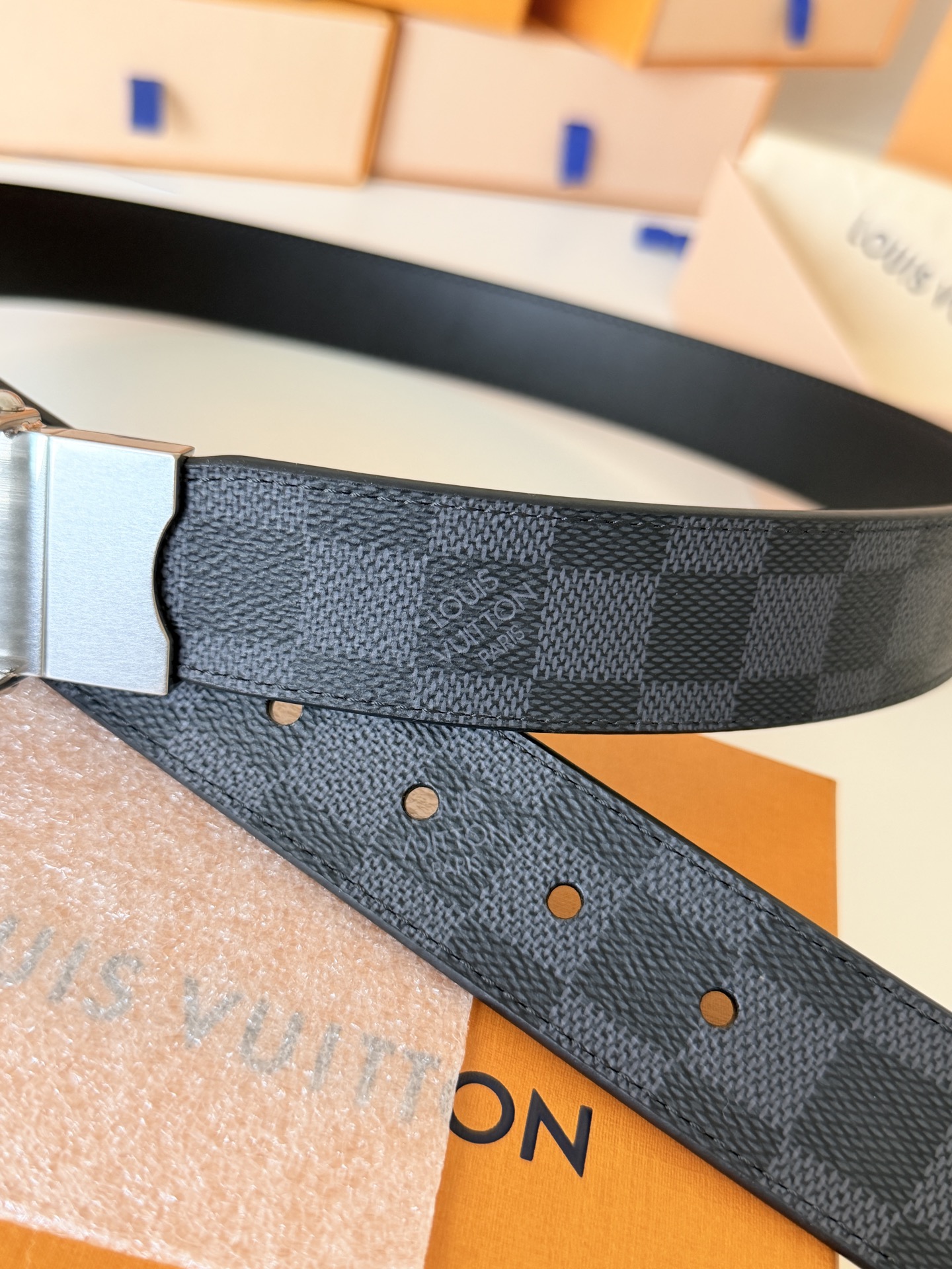 Louis Vuitton LV3.5cm宽M9074