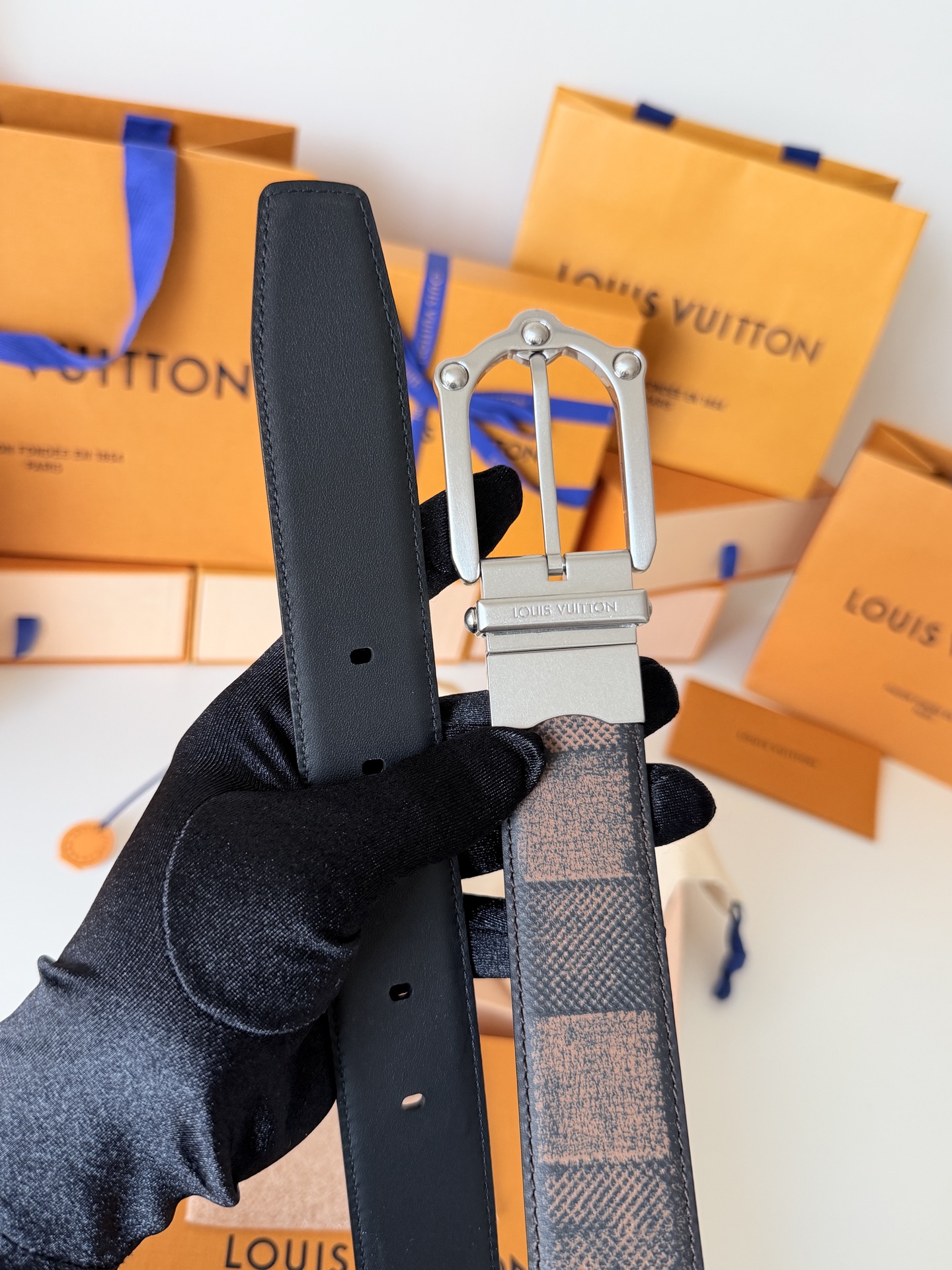 Louis Vuitton LV3.5cm宽M4430