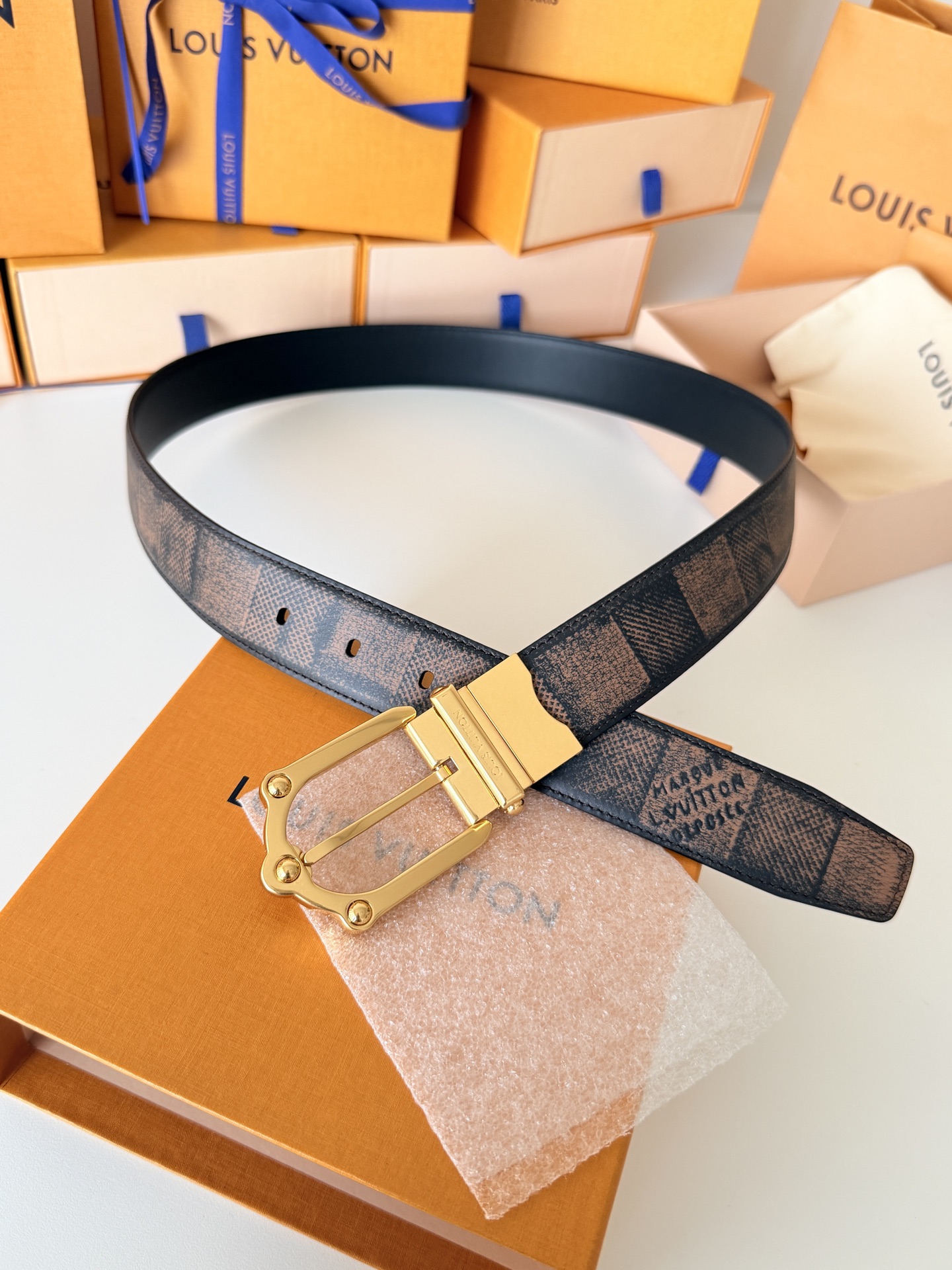 Louis Vuitton LV3.5cm宽M4430