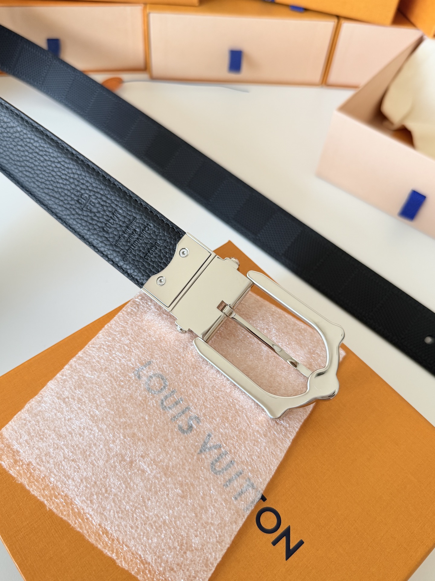 Louis Vuitton LV3.5cm宽M4365