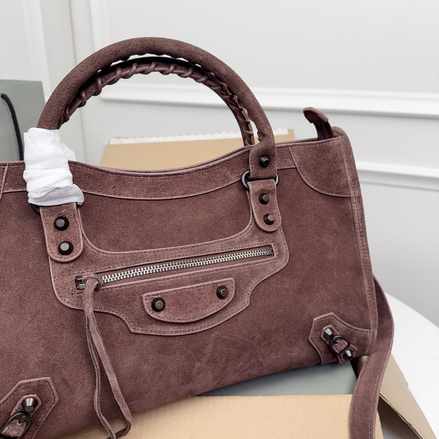 Balenciaga Style Brown Leather Card Holder Bags Card Holder detail image 5 from source 776224