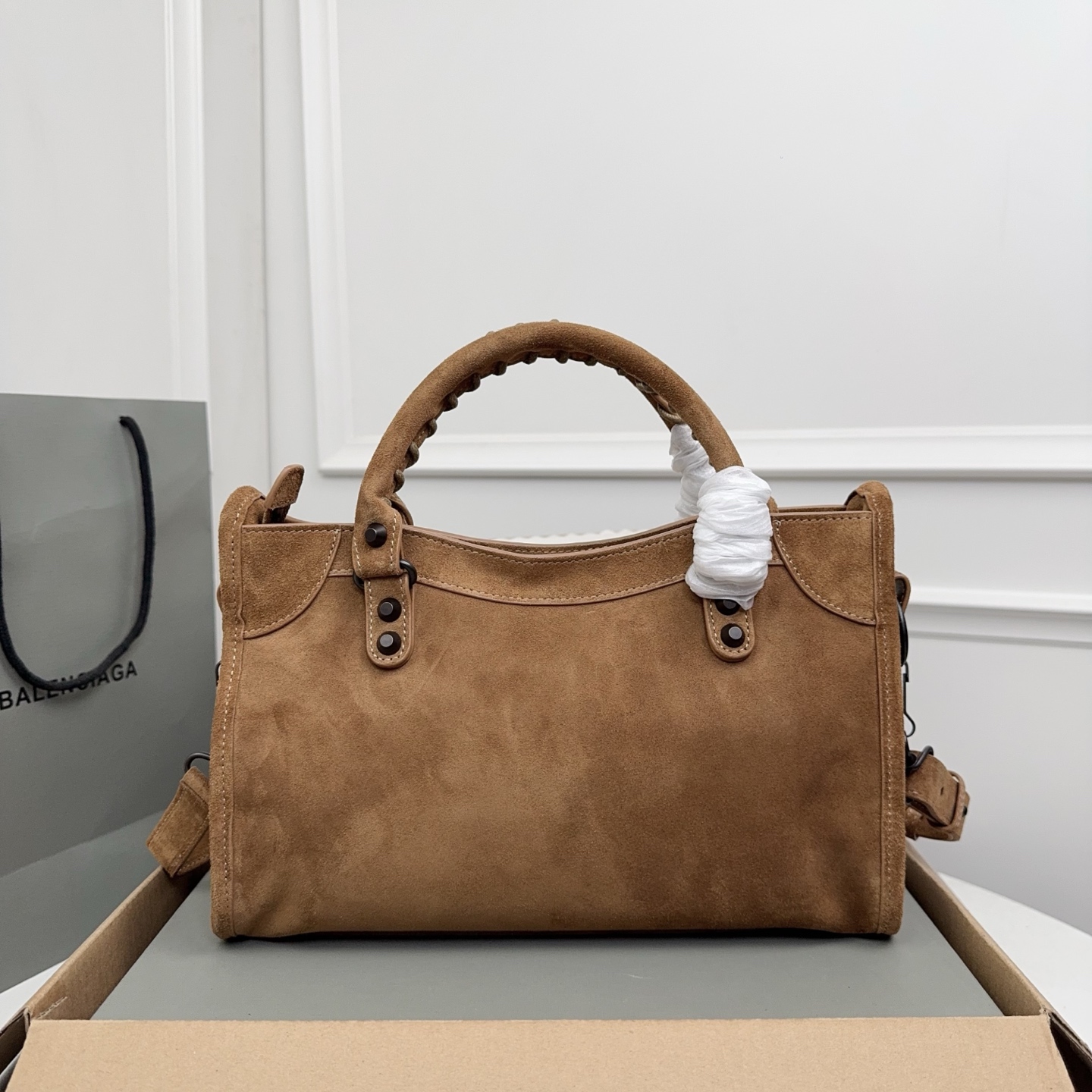 Balenciaga Style Brown Card Holder Bags detail image 3 from source 776229