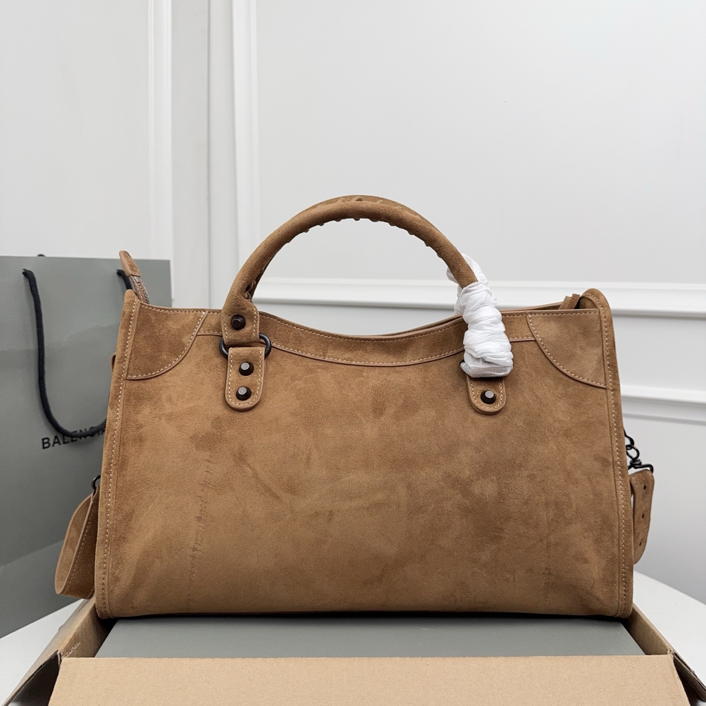 Balenciaga Style Brown Card Holder Bags detail image 3 from source 776230