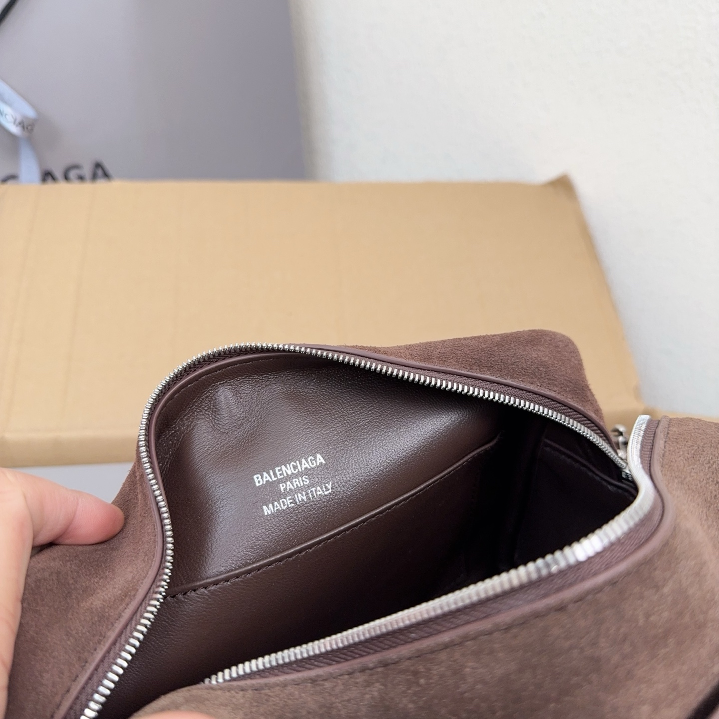 Balenciaga Style Beige Leather Camera Bag style reference detail image 9 from source 776262