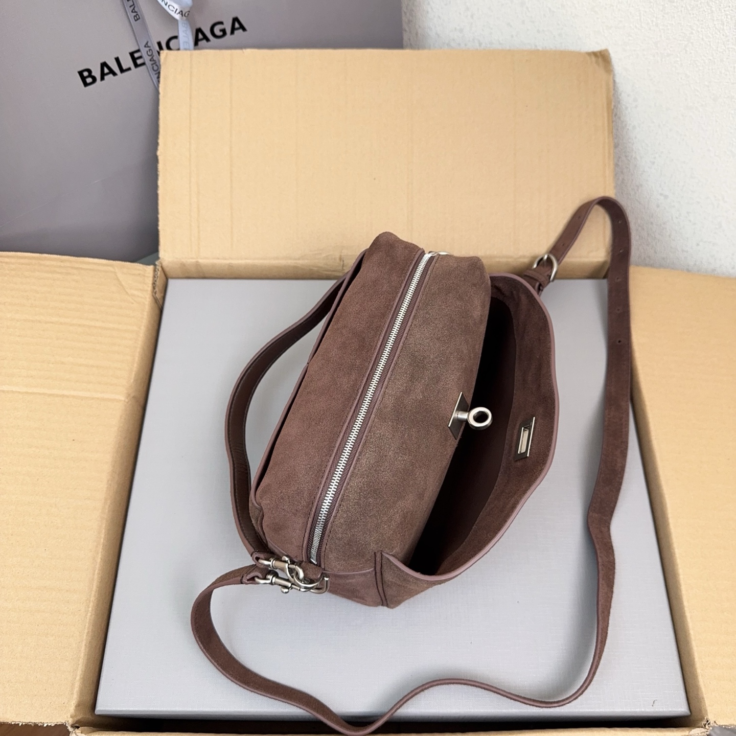 Balenciaga Style Beige Leather Camera Bag style reference detail image 6 from source 776262