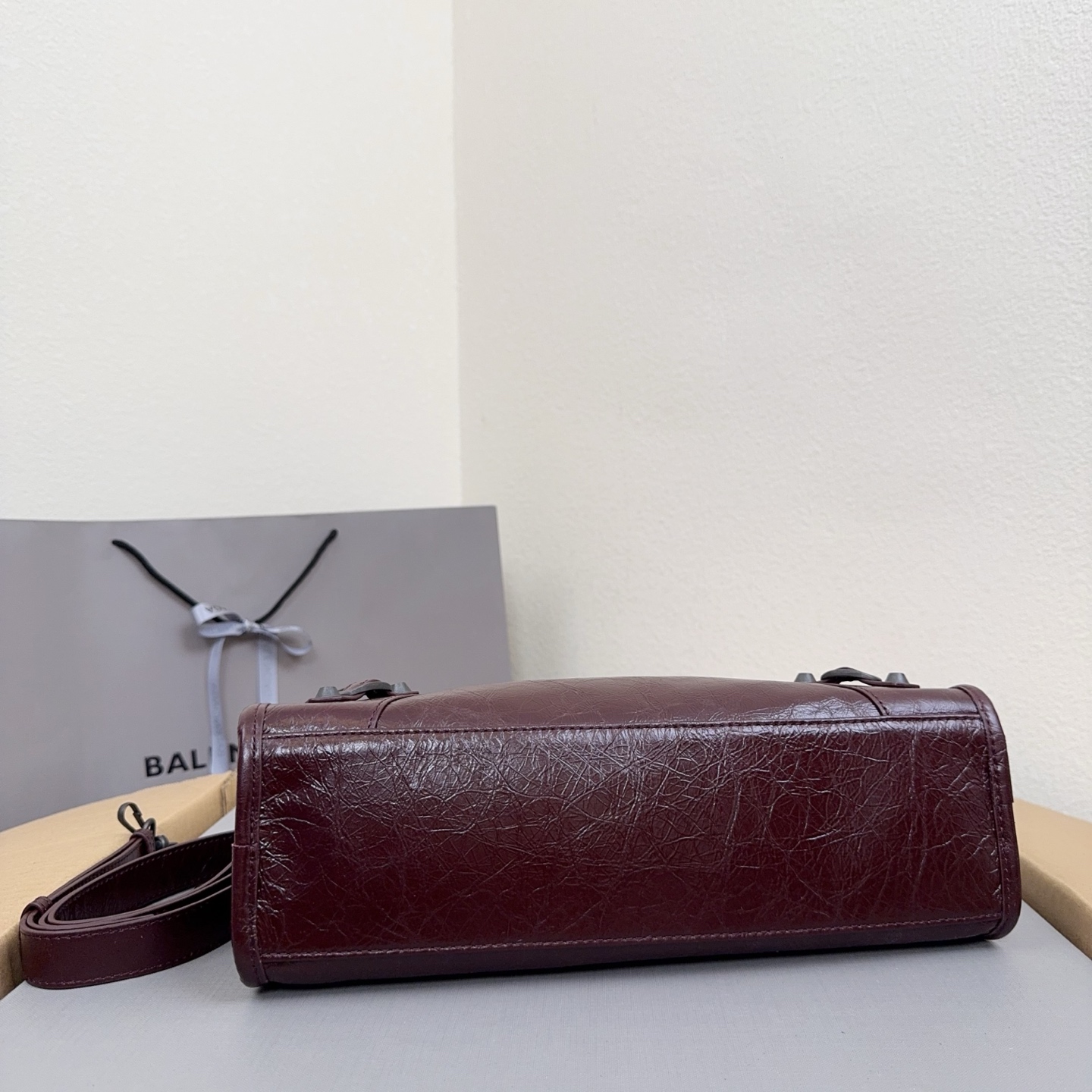 バ家 时代眼泪 インポート 爆裂纹 羊皮 マシンカー バッグ