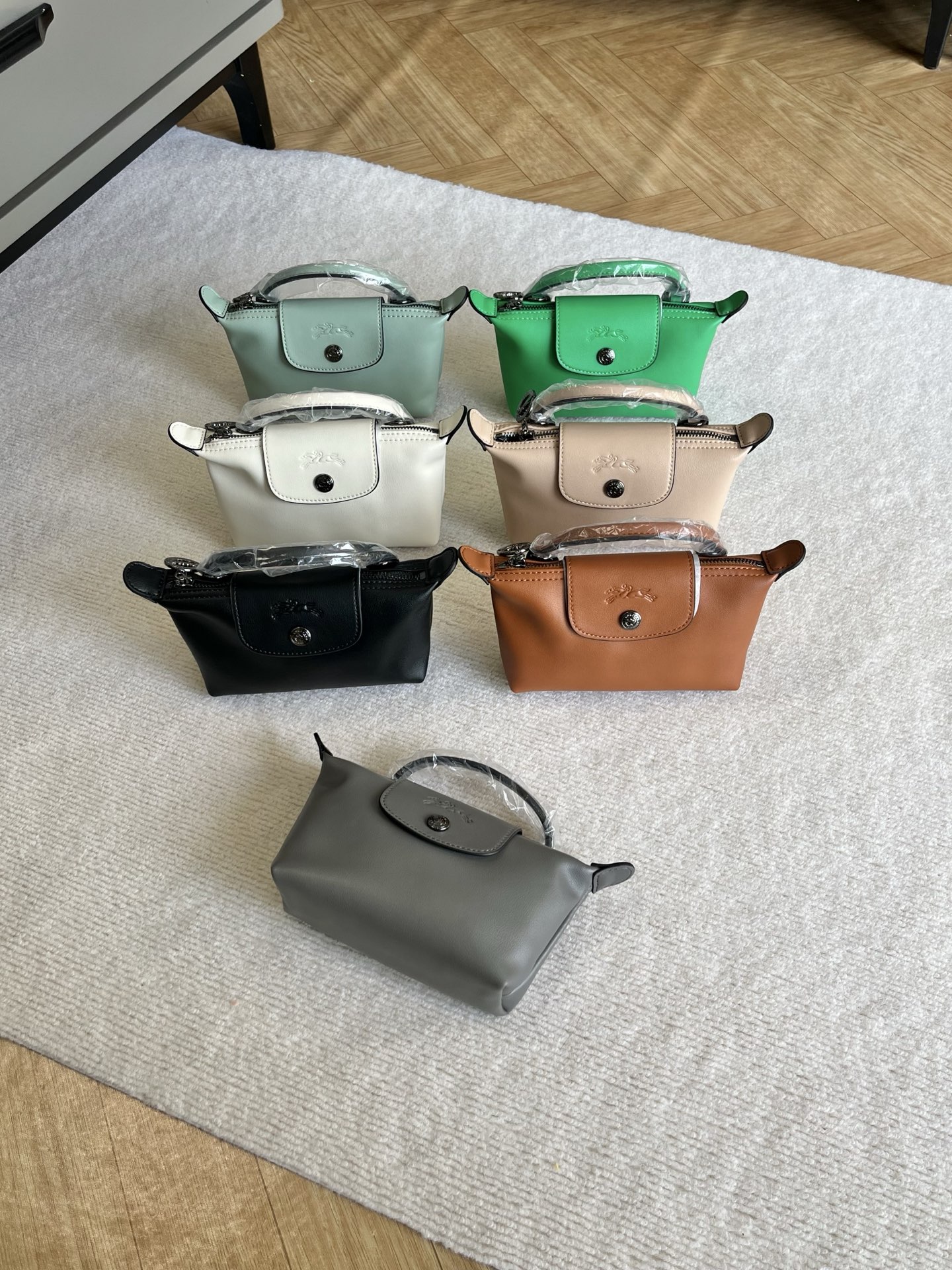 Longchamp classic mini dumpling buns