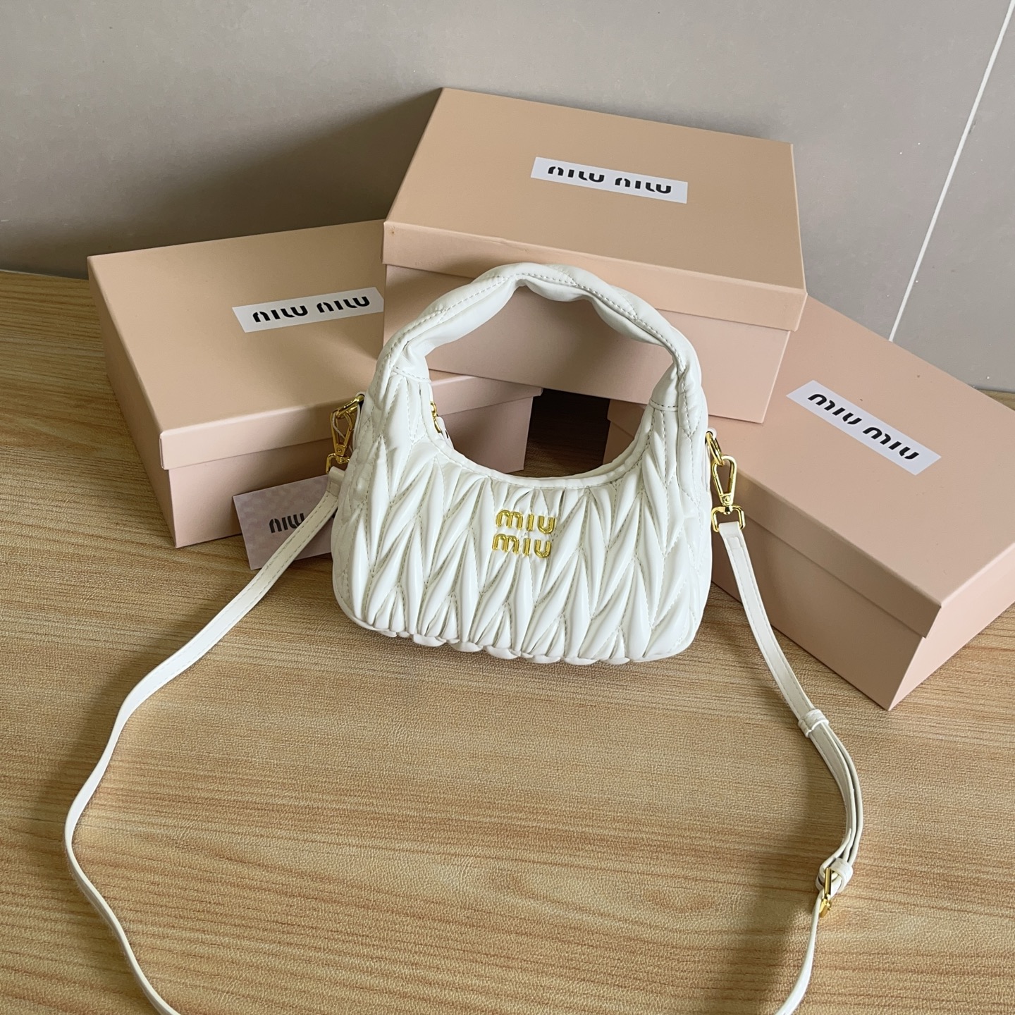 Loro Piana Haute Couture Haute Couture Ready-to-Wear Clothing Dress 2