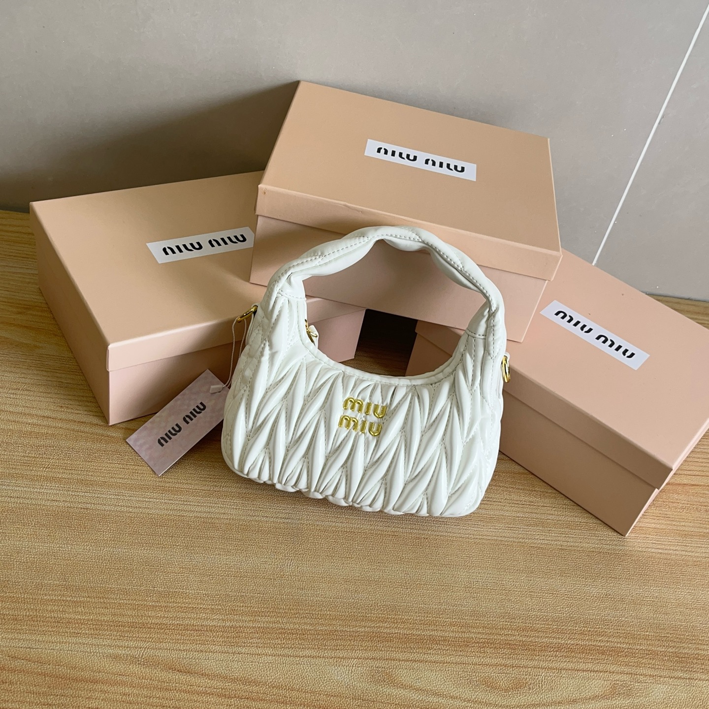 诺悠翩雅 Loro Piana 高定典藏名品高定成衣时装外套连衣裙衬衫T恤 #3153121C