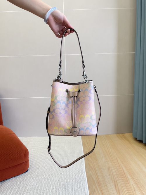 _dxB9sGxdB7kBoDA7E3bUEyy8Fy7GiR63CXLlCgA