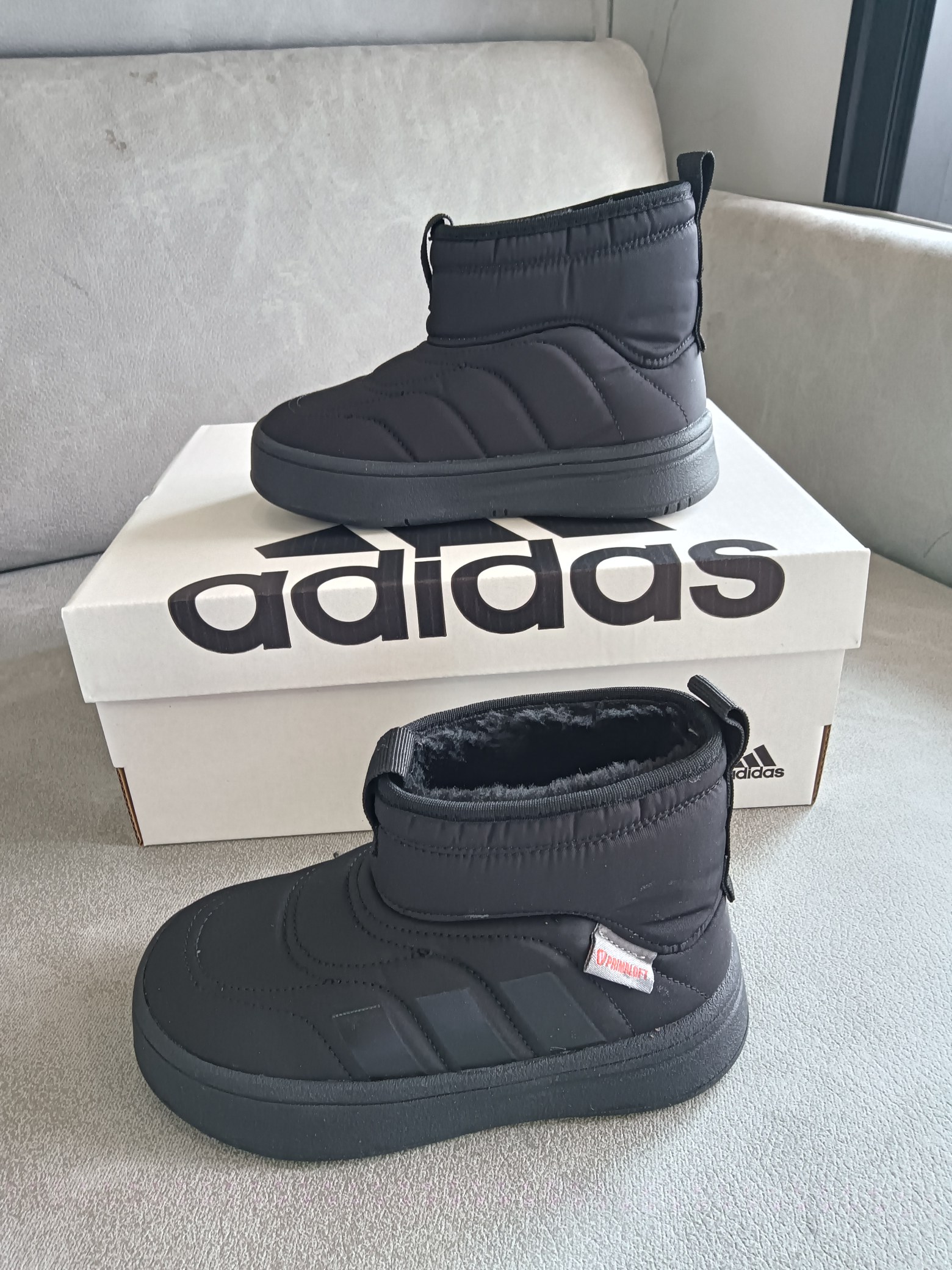 图片[5]-Adidas/阿迪达斯正品ADIPUFF MID男女童同款保暖休闲棉鞋，官方同步包装 ， 材料采用原厂防污防水雨伞布，防滑耐磨橡胶大底 潮流百搭 、舒适短筒靴 秋冬休闲时尚童鞋 保暖性能十足 严寒季节保暖神器。 尺码：28——37-选品中心