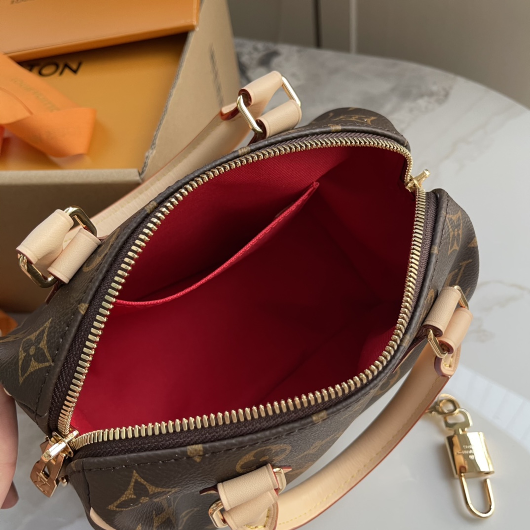 Louis Vuitton Speedy Bandouliere 20 Monogram Canvas Satchel Crossbody Bag 10 i1714906383 8576 0
