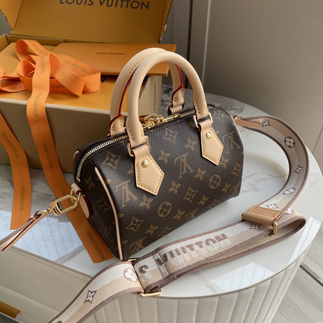 Louis Vuitton Speedy Bandouliere 20 Monogram Canvas Satchel Crossbody Bag 3 i1714906383 8740 4