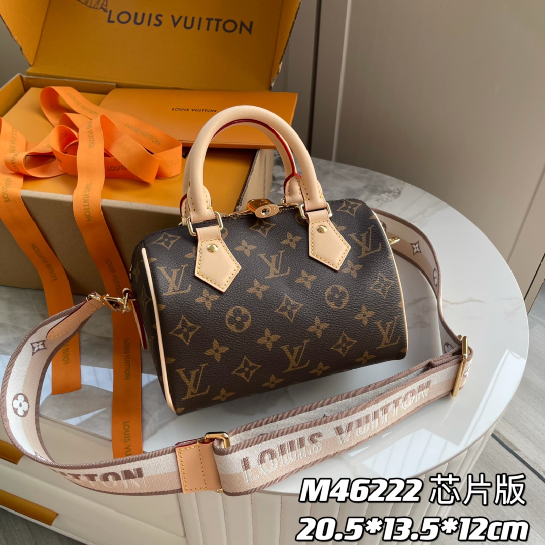 Louis Vuitton Speedy Bandouliere 20 Monogram Canvas Satchel Crossbody Bag 2 i1714906383 9800 3