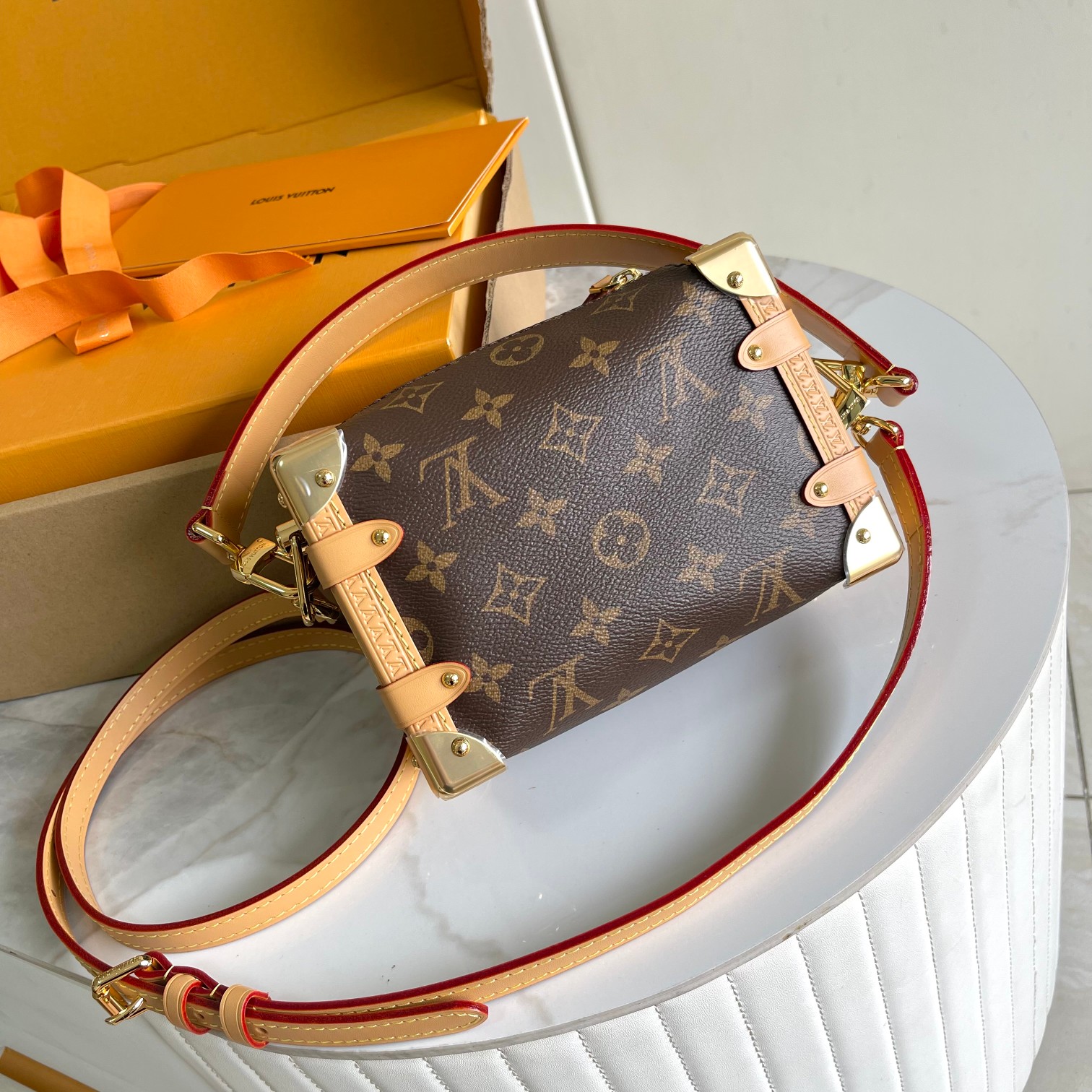 Louis Vuitton Classic Handcrafted Luxury Leather Shoulder Bag Ref 3