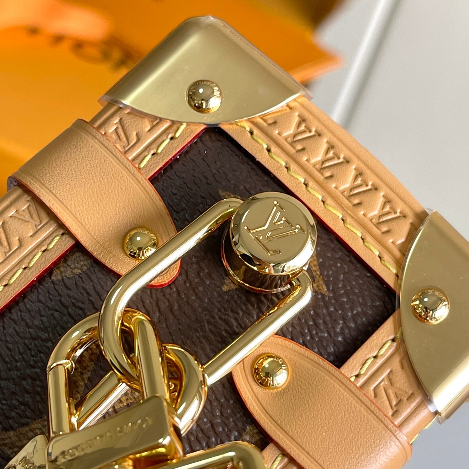 Louis Vuitton Classic Handcrafted Luxury Leather Shoulder Bag Ref 8