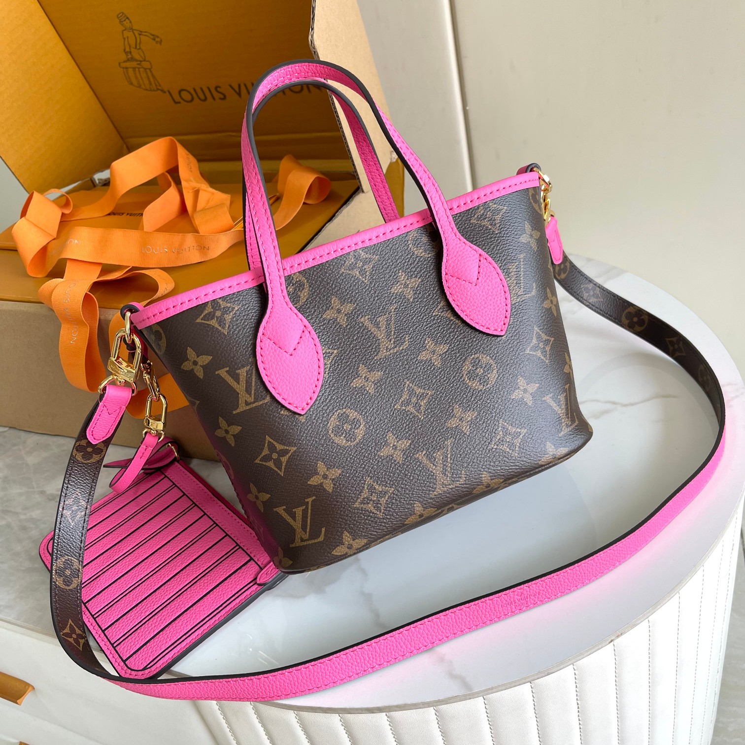 Louis Vuitton Haute Couture Classic Luxury Handbag Shoulder Crossbody 3