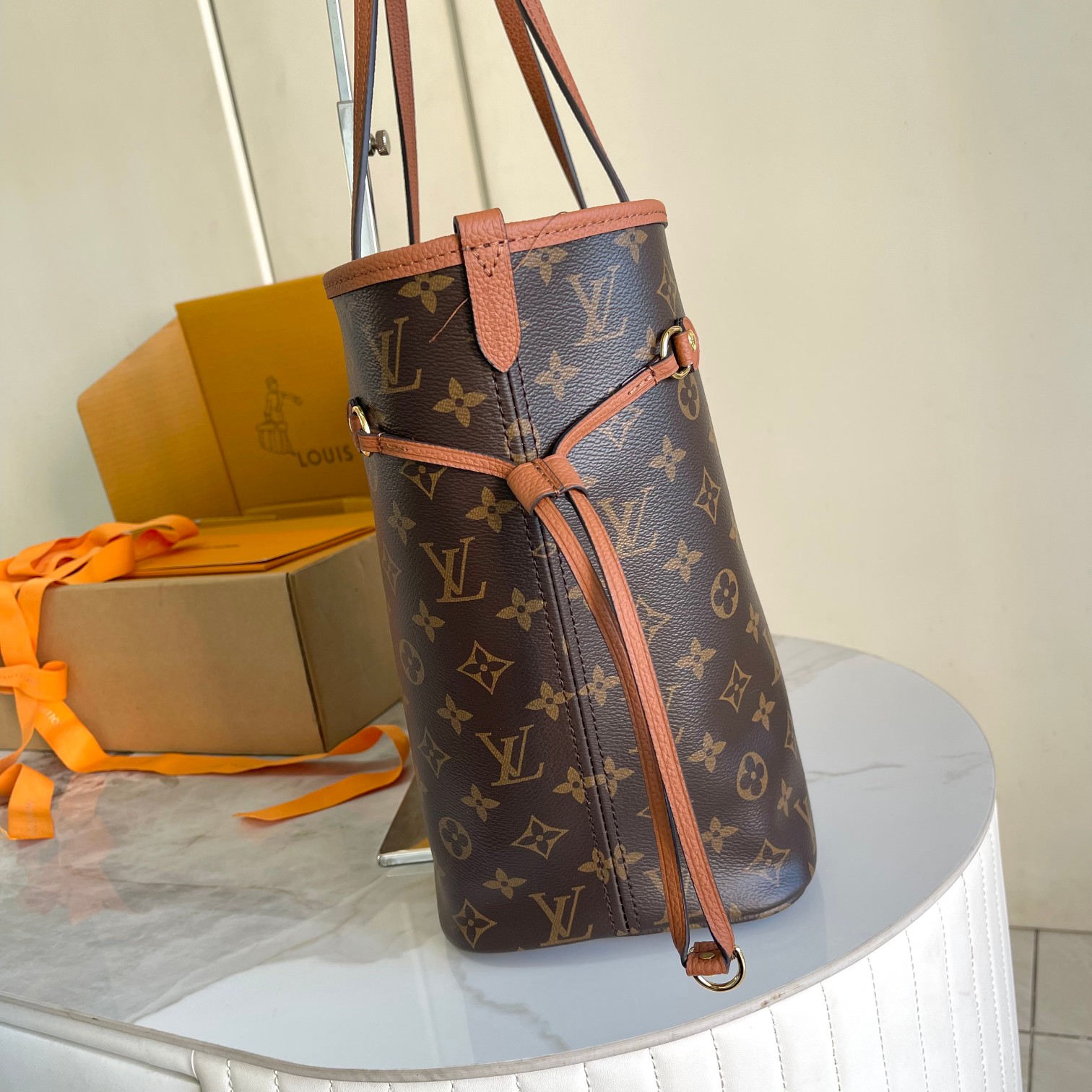 Louis Vuitton Haute Couture Classic Luxury Handbag Shoulder Crossbody 4