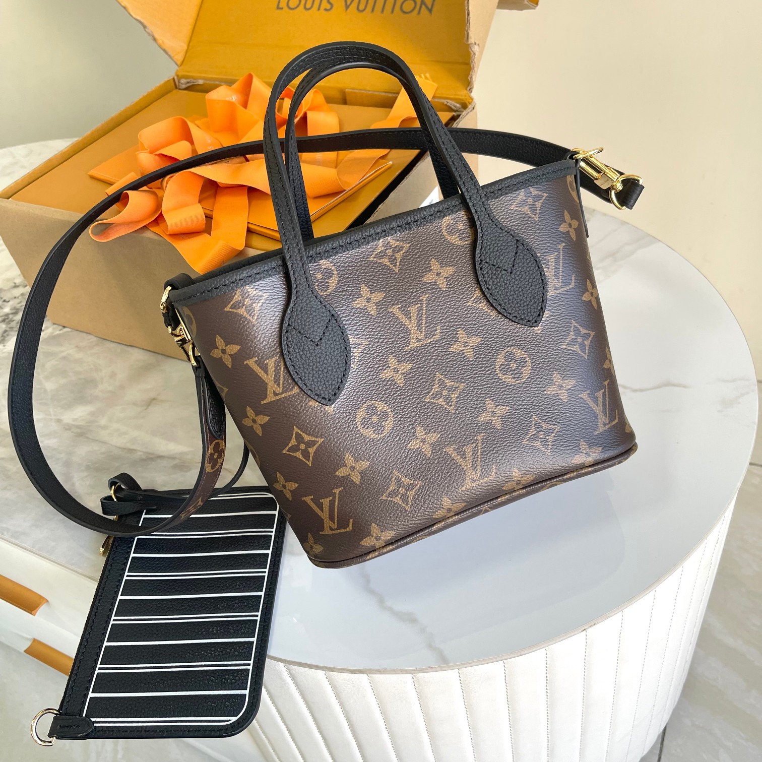 Louis Vuitton Haute Couture Classic Luxury Handbag Shoulder Crossbody 3