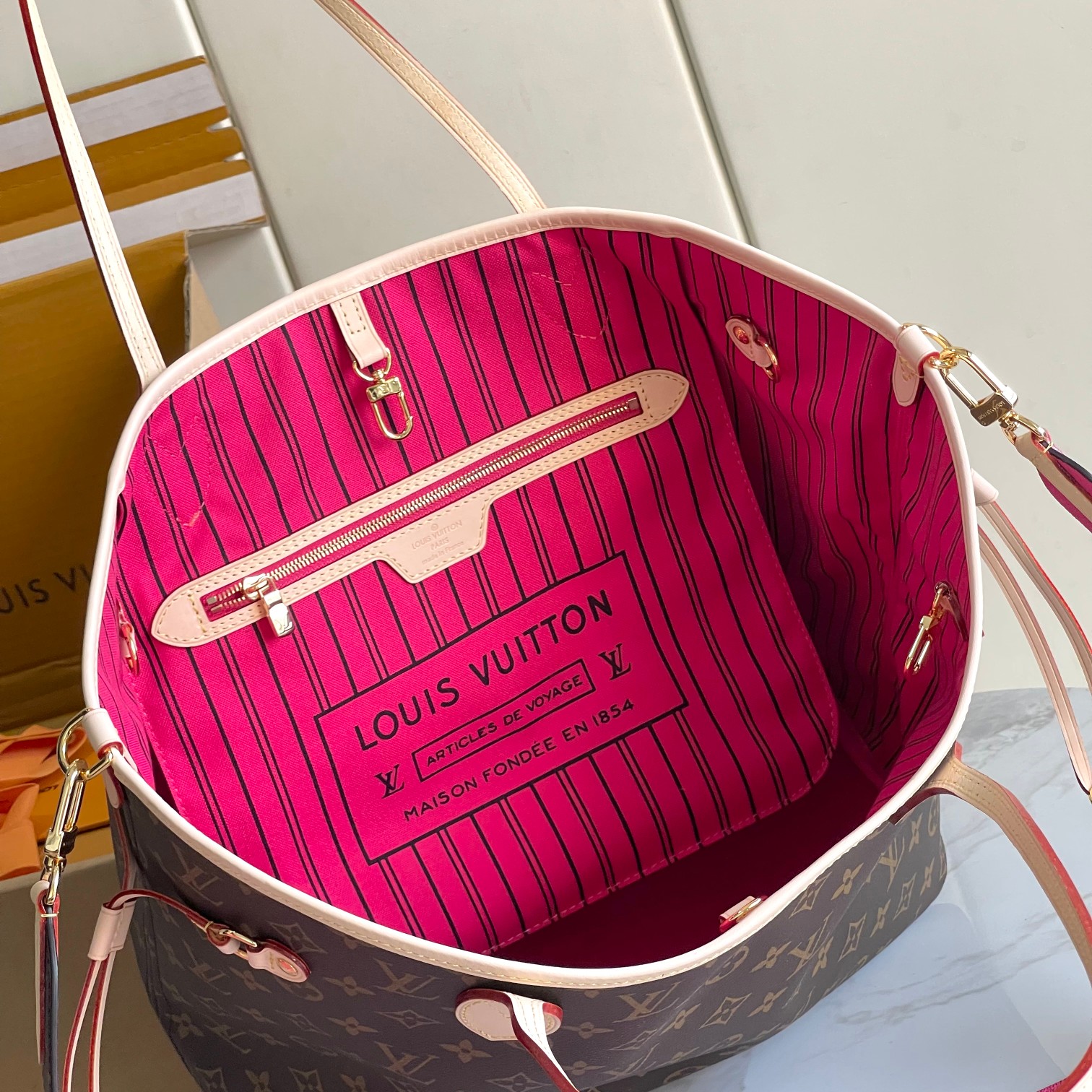路易威登 Louis Vuitton 高定典藏经典高奢皮具手袋托特包斜挎包女包 #A90C2748 9