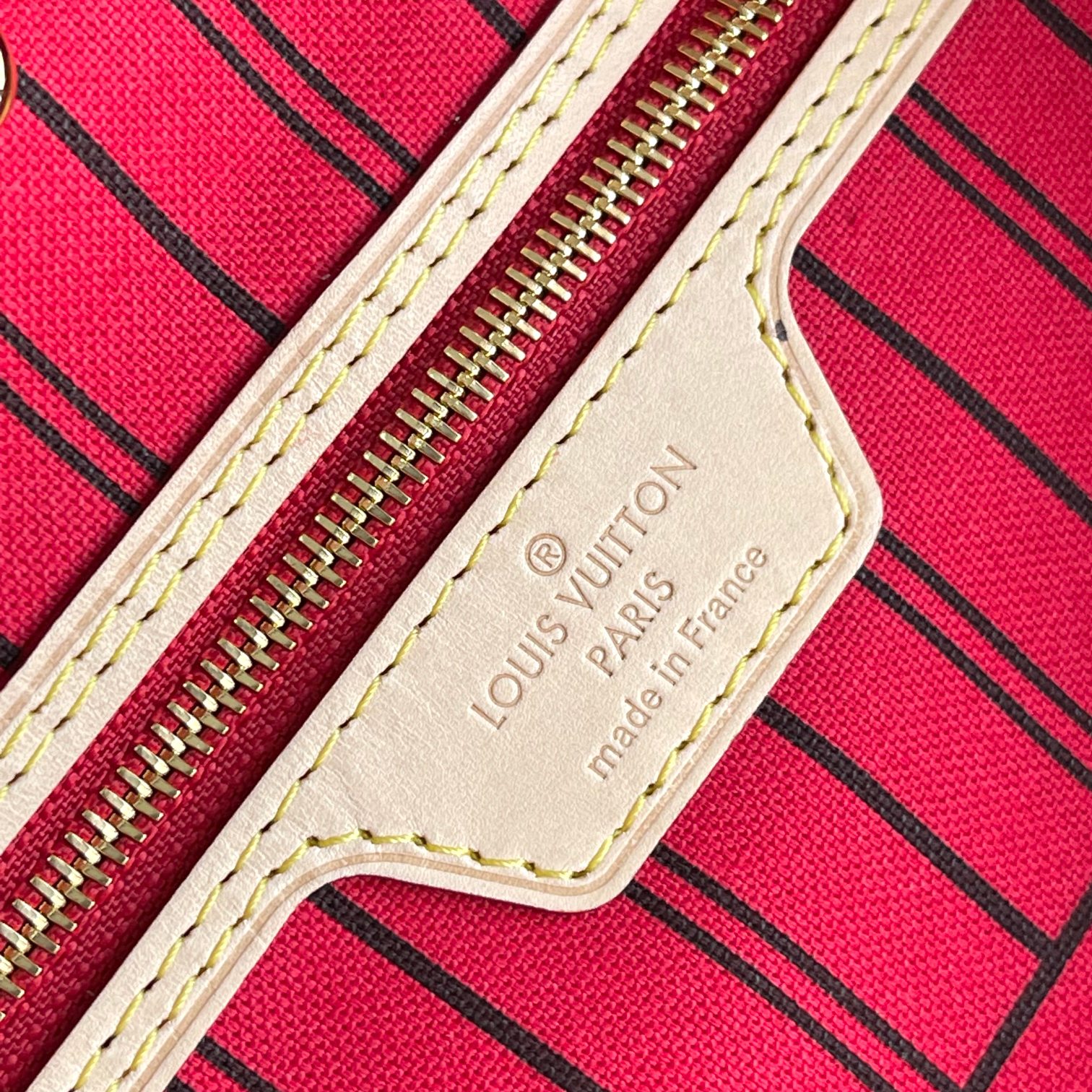 Louis Vuitton Haute Couture Classic Luxury Handbag Shoulder Crossbody 7