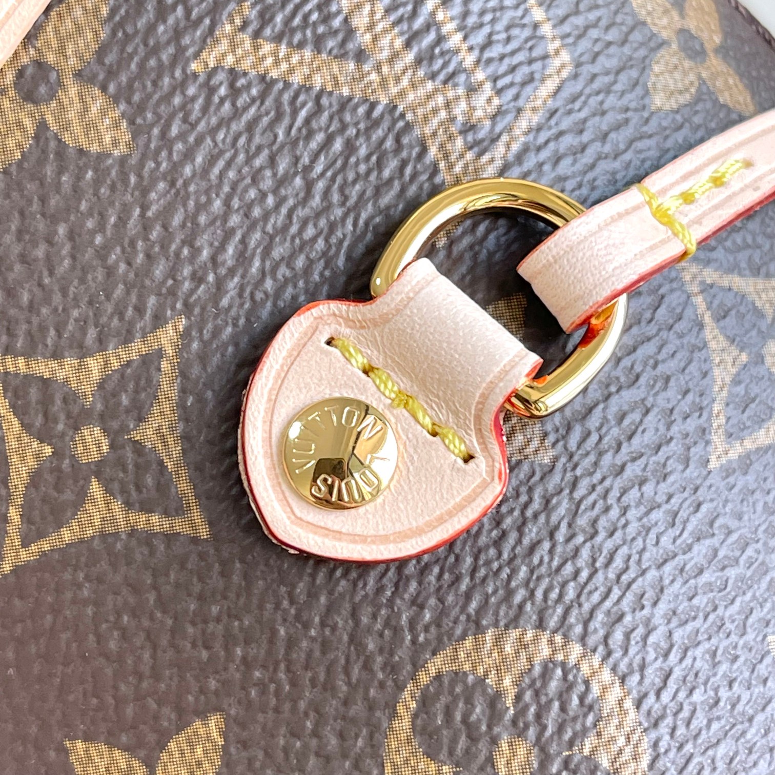 Louis Vuitton Haute Couture Classic Luxury Handbag Shoulder Crossbody 8